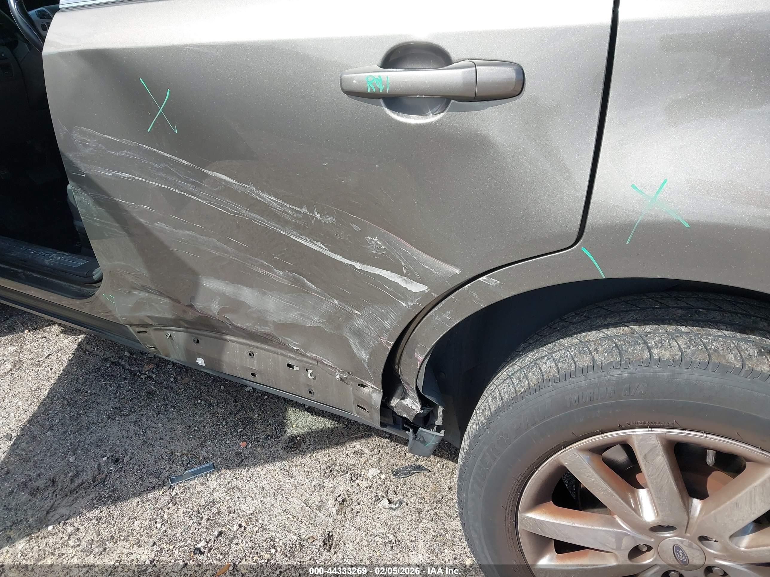 FORD EDGE image 6