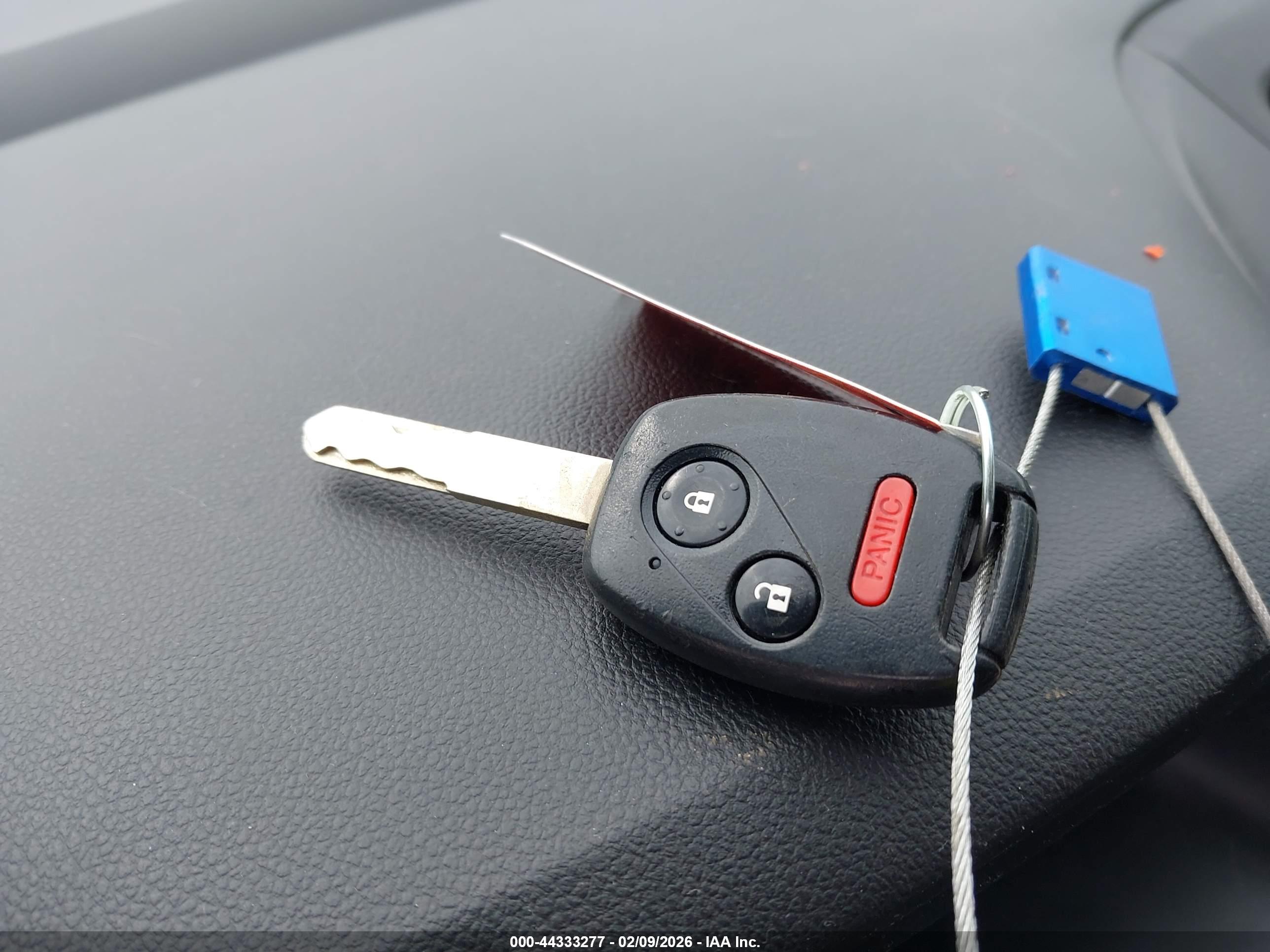 HONDA CR-V image 11