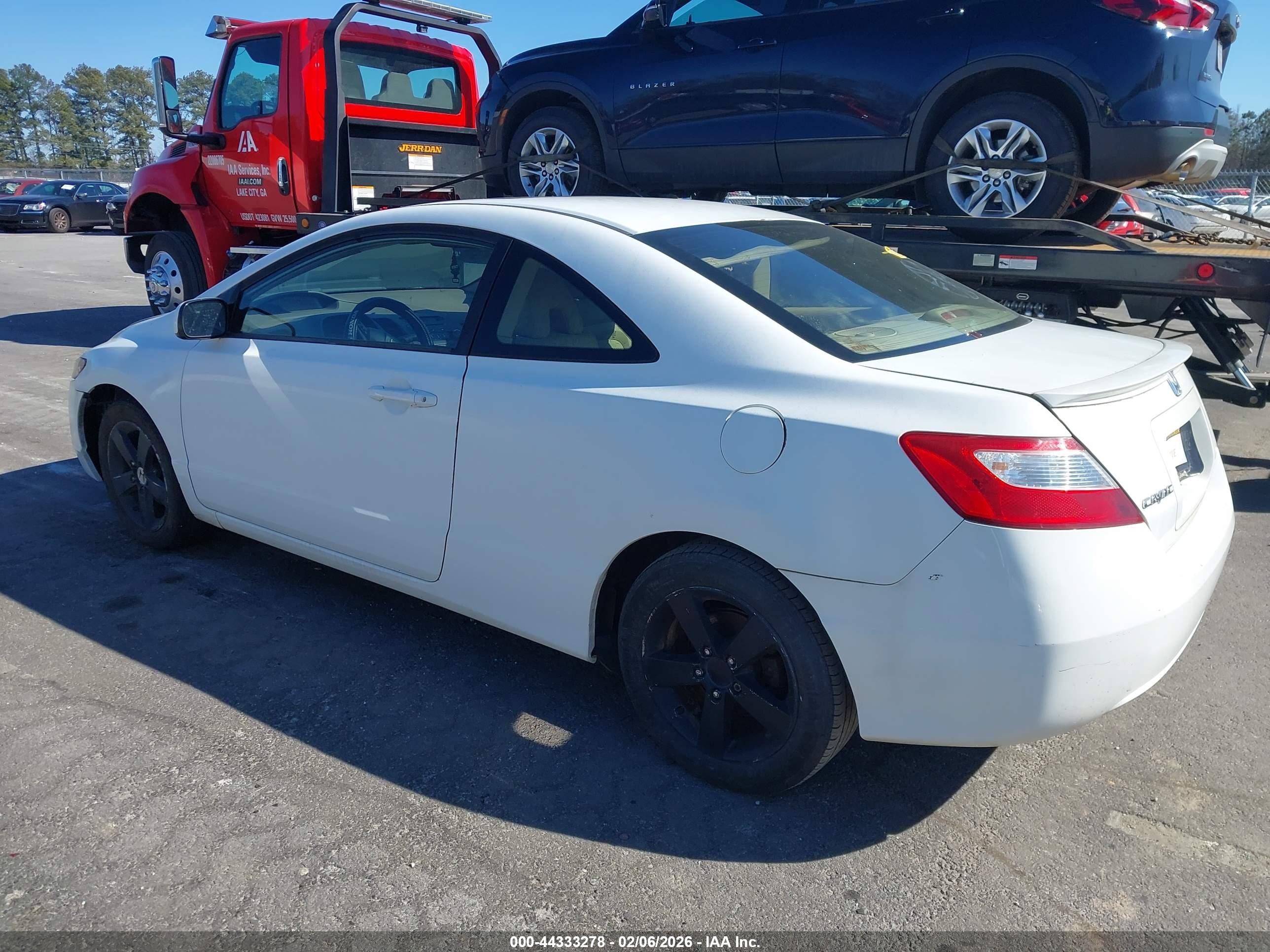 HONDA CIVIC image 3