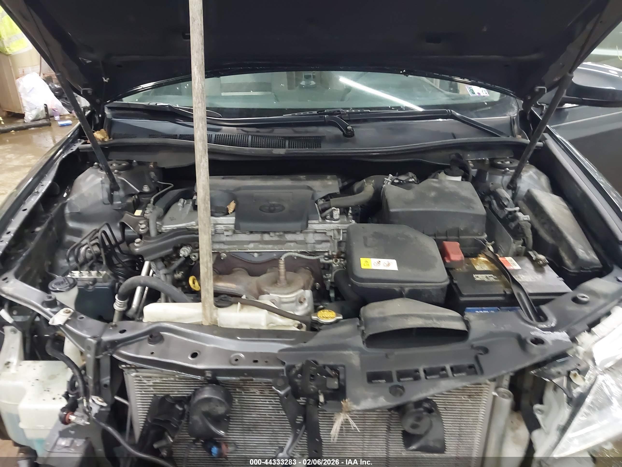 TOYOTA CAMRY image 10