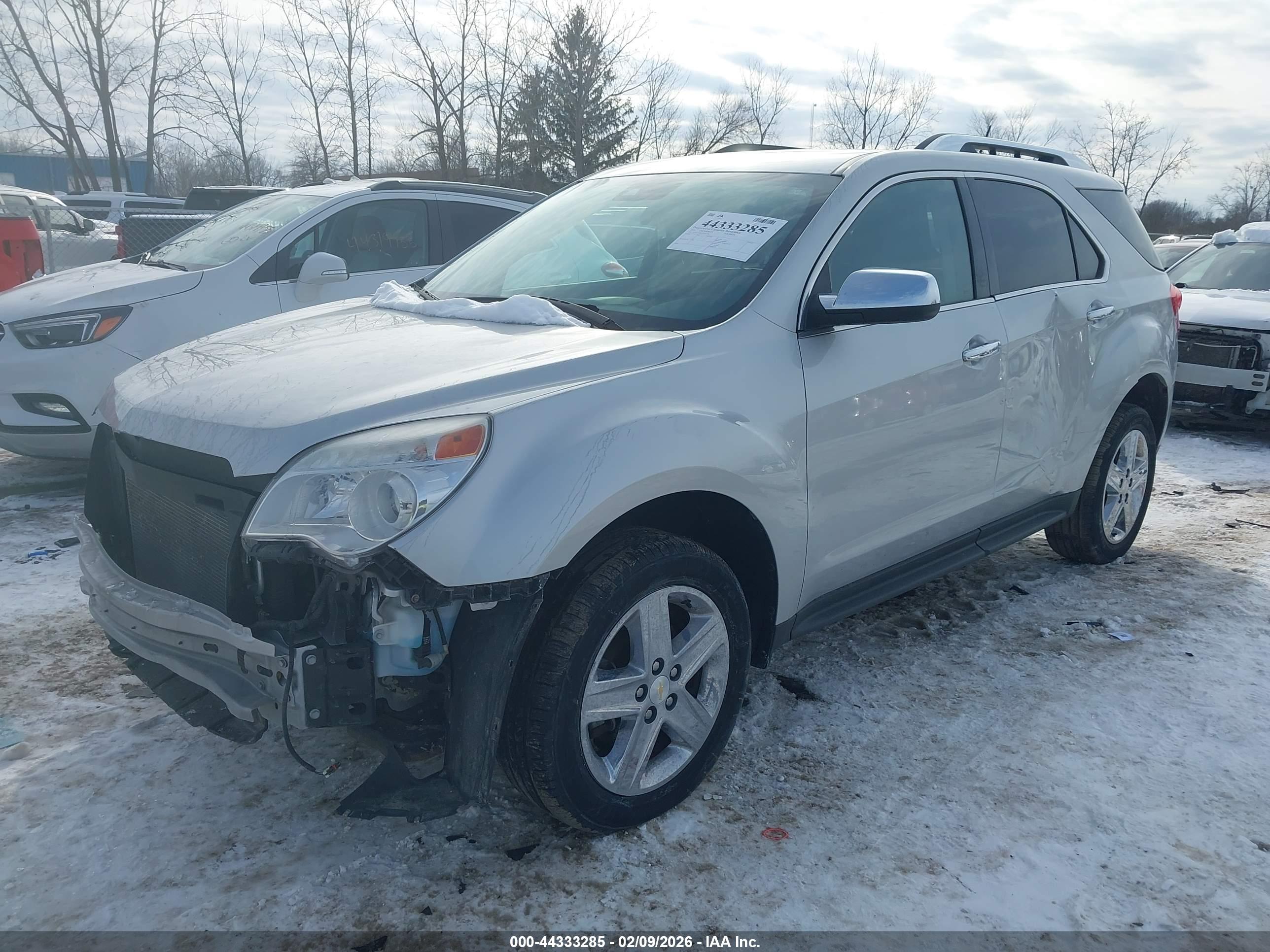 CHEVROLET EQUINOX image 2
