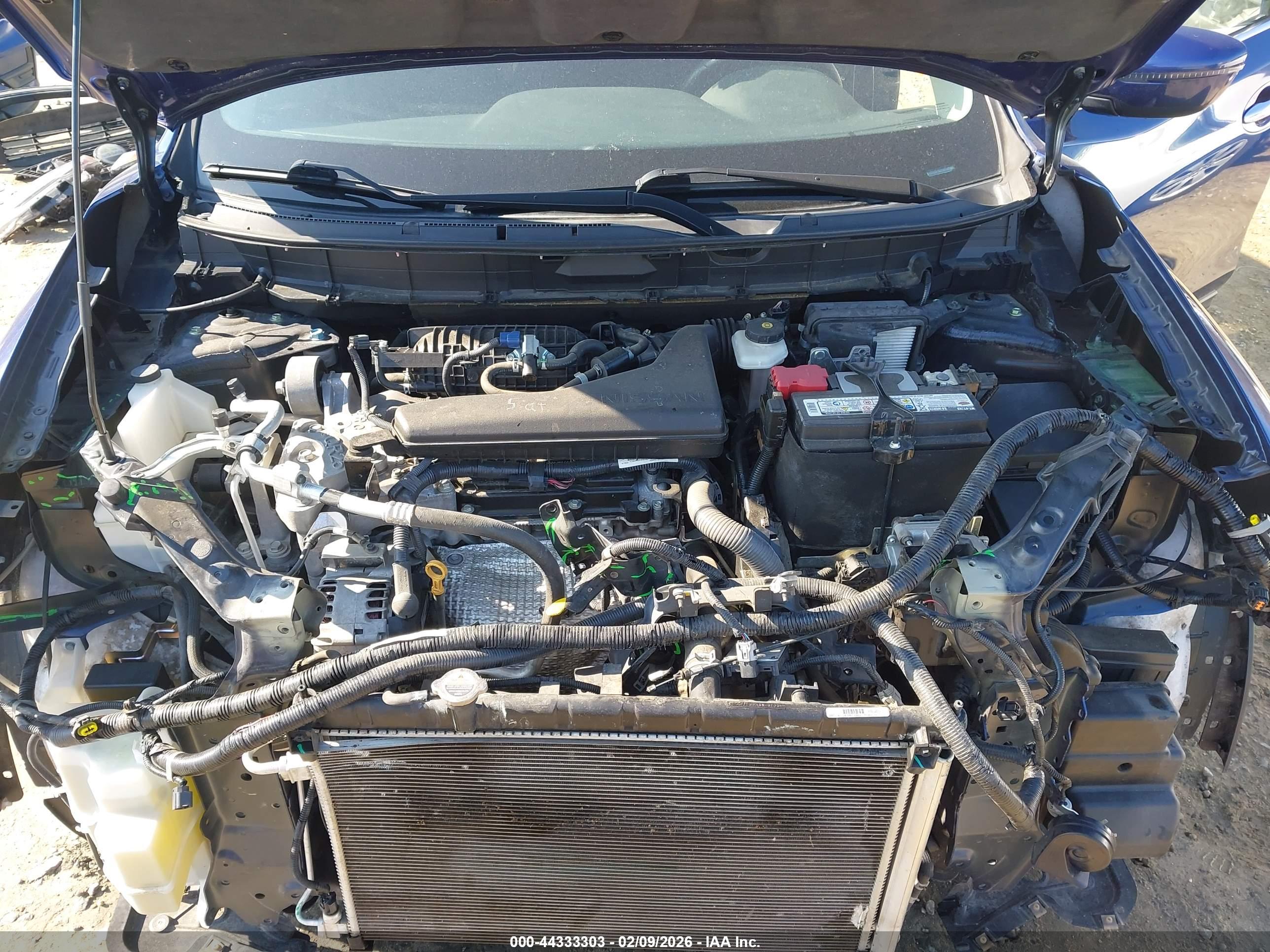 NISSAN ROGUE image 10