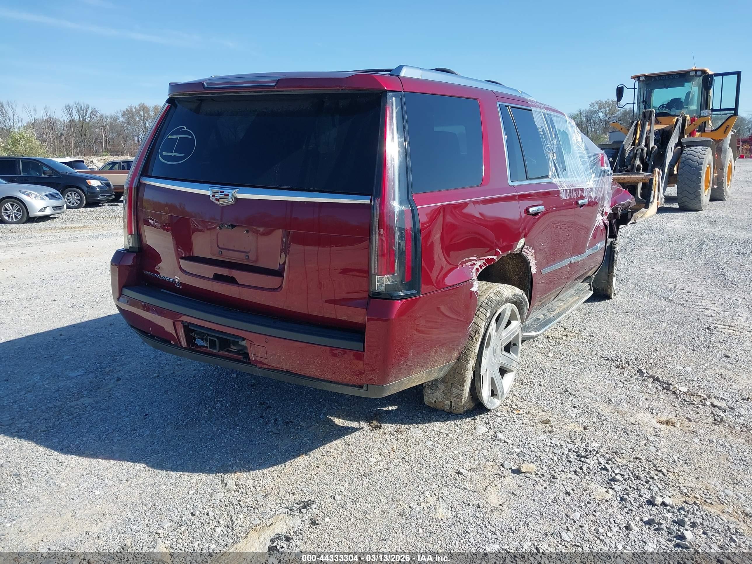 CADILLAC ESCALADE image 4