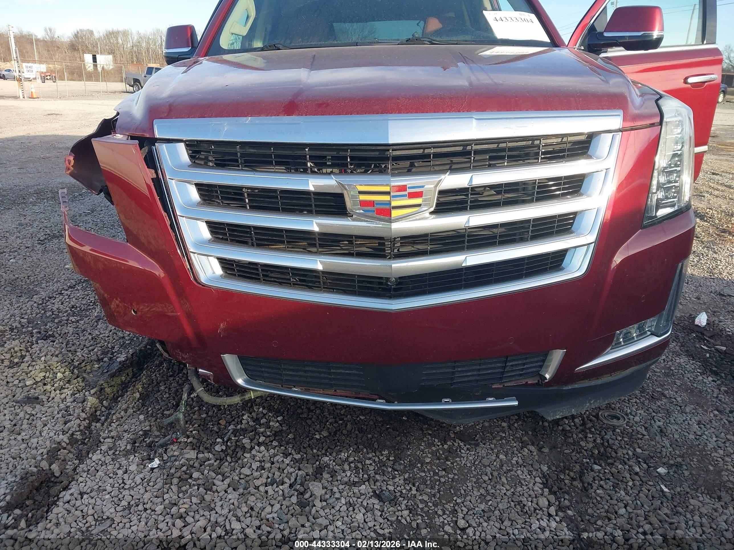 CADILLAC ESCALADE image 6