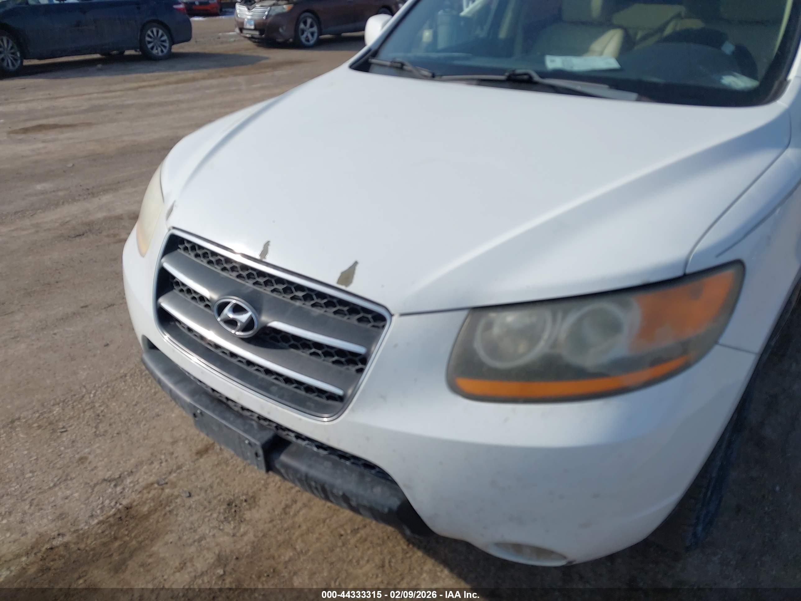 HYUNDAI SANTA image 6