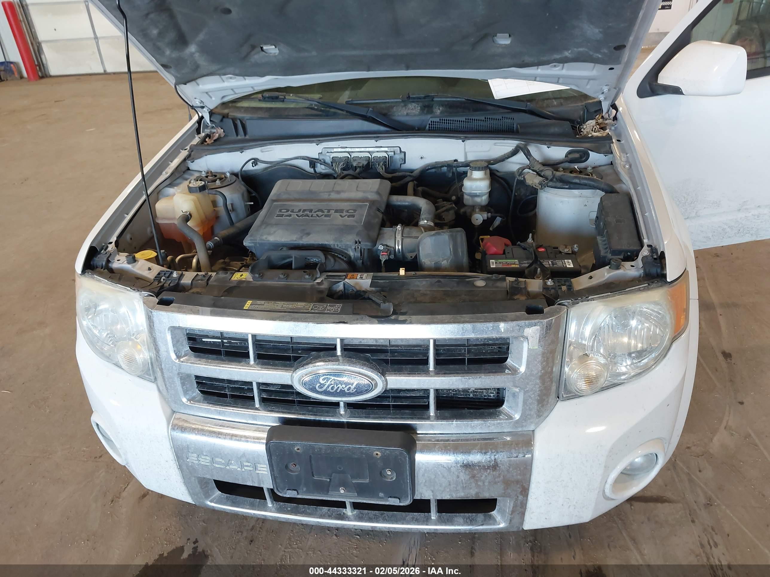 FORD ESCAPE image 10
