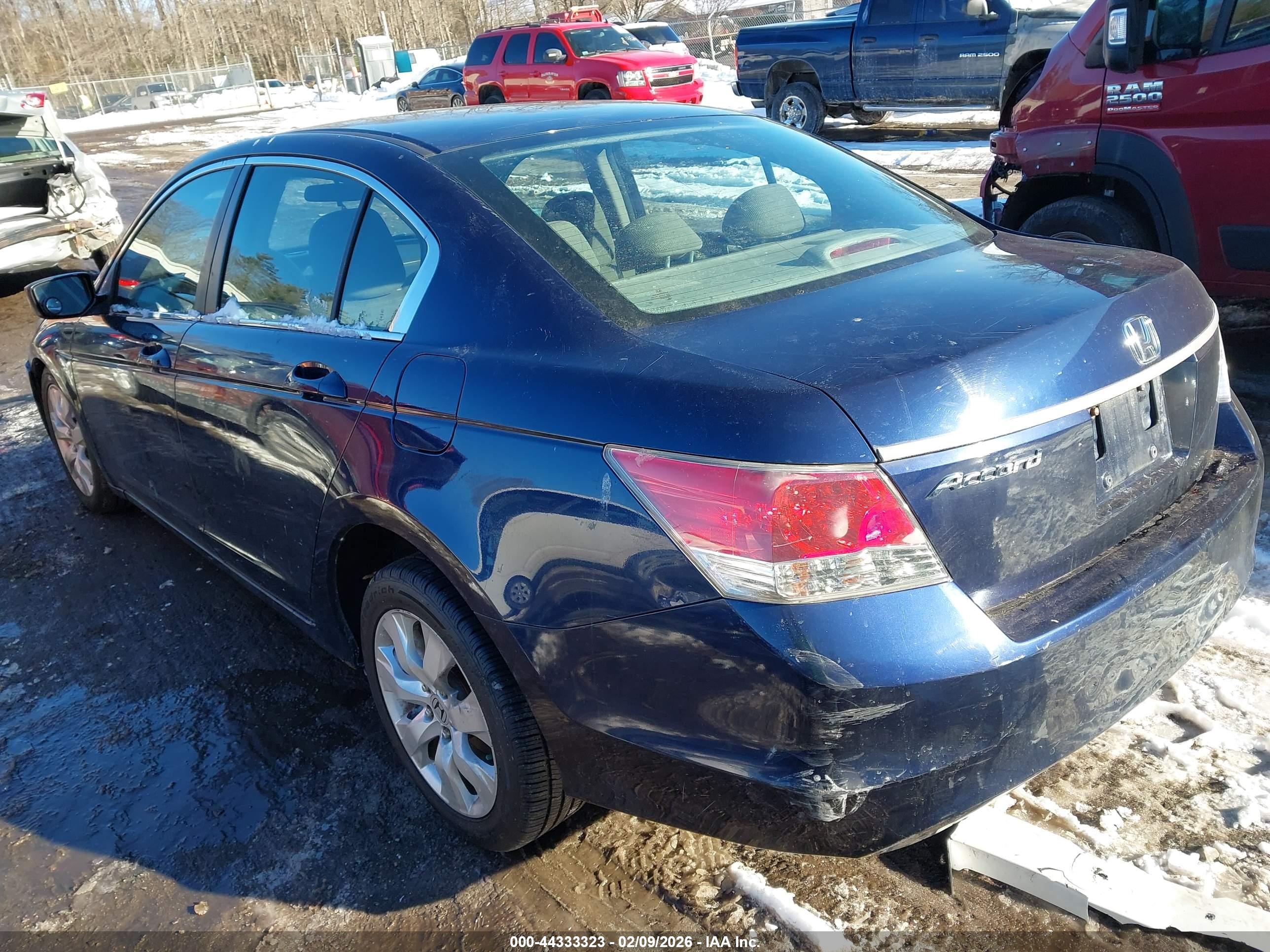 HONDA ACCORD image 3