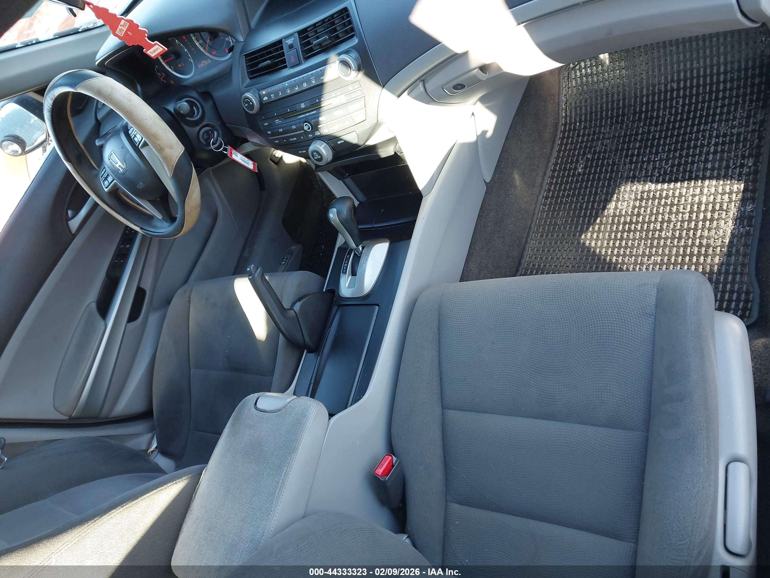 HONDA ACCORD image 5