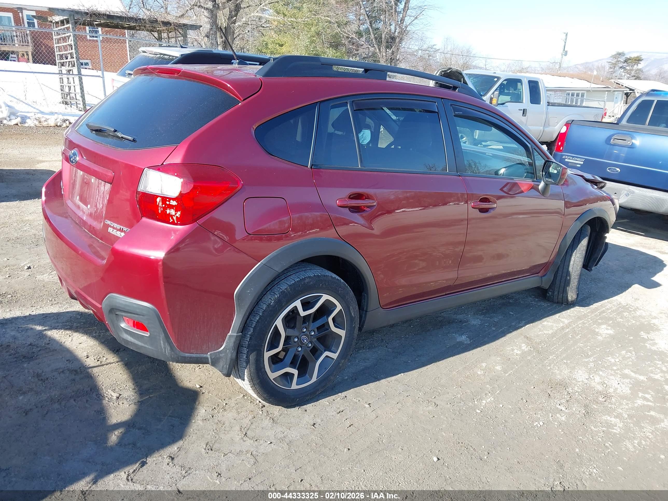 SUBARU CROSSTREK image 4