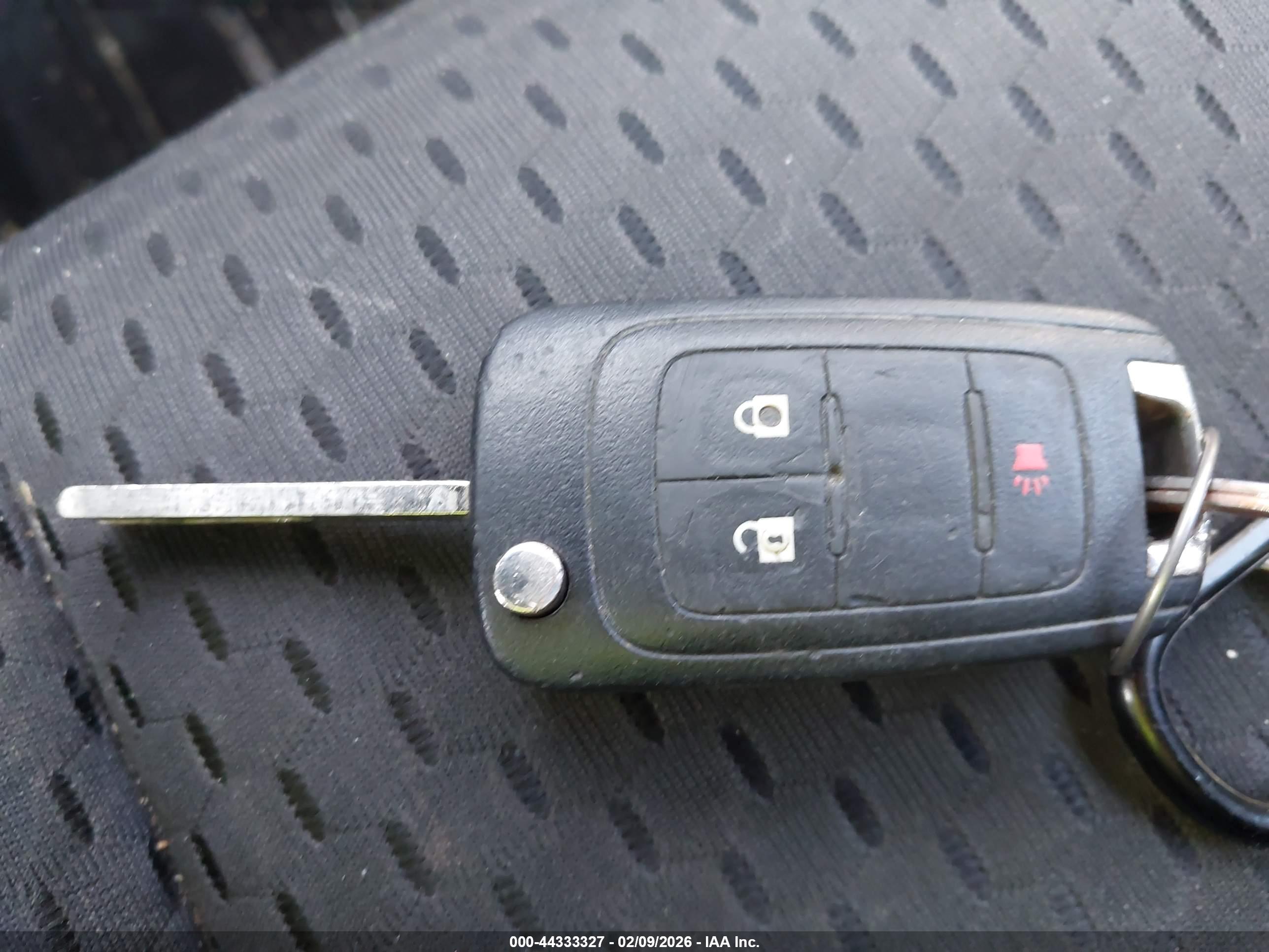 GMC TERRAIN image 11