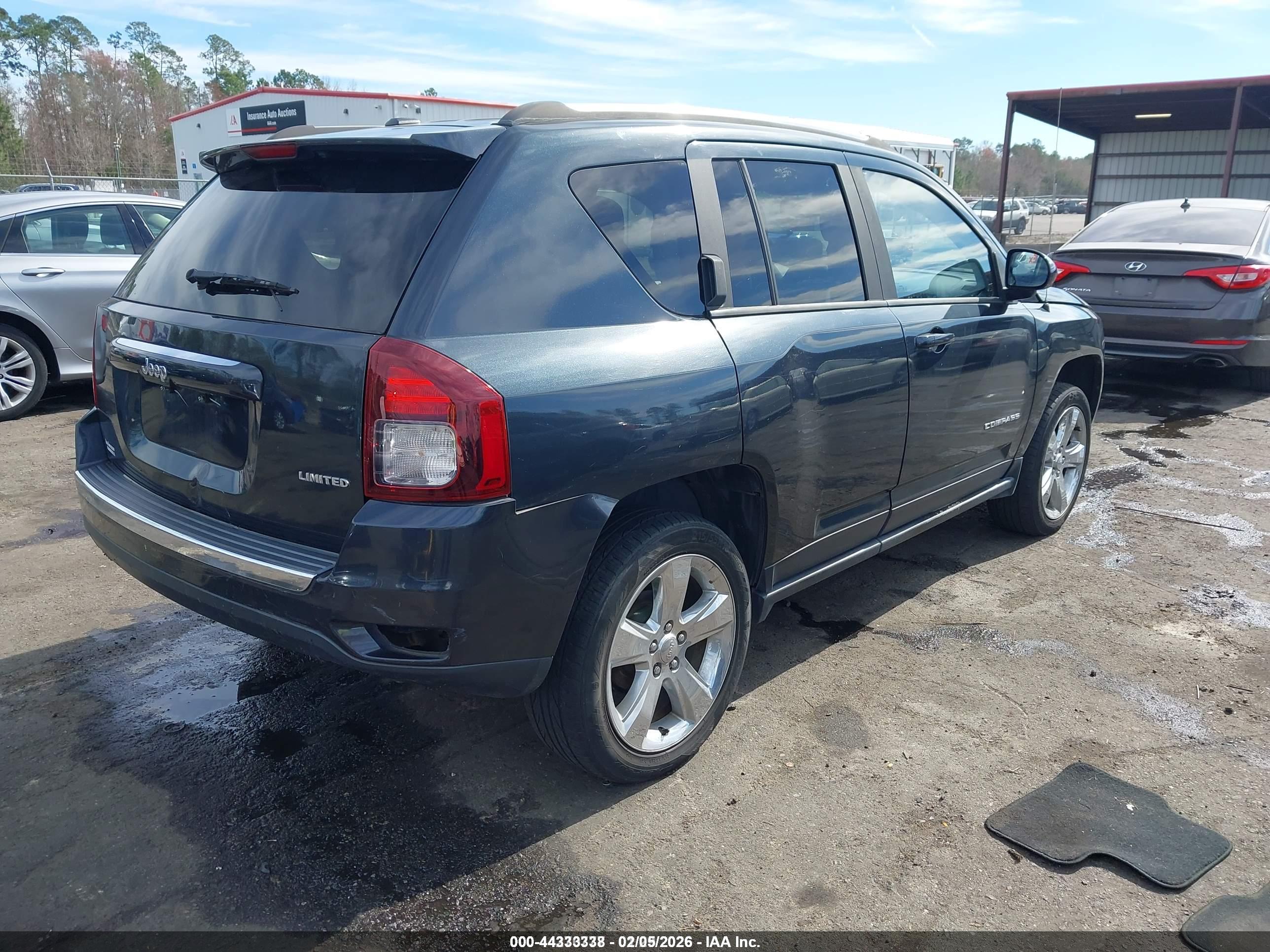 JEEP COMPASS image 4