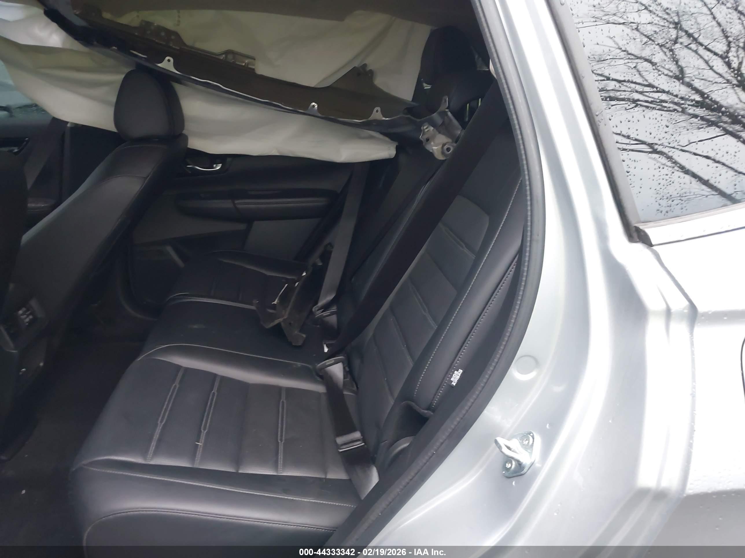 HONDA CR-V image 8