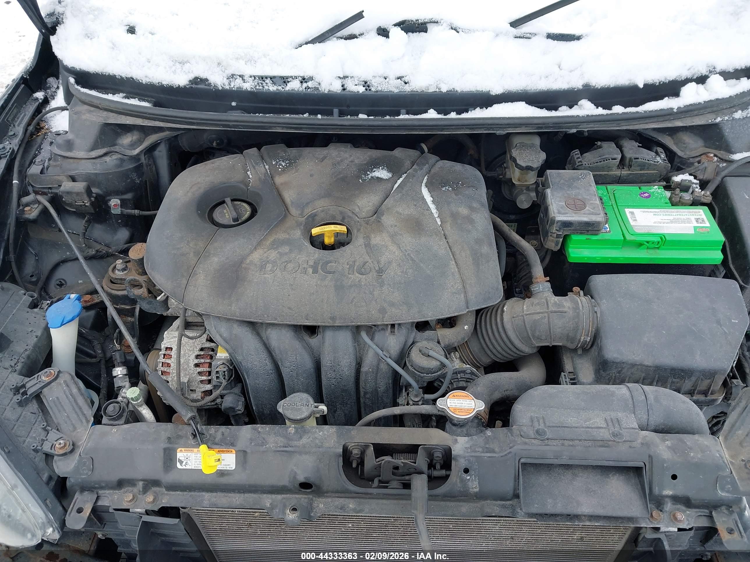 HYUNDAI ELANTRA image 10