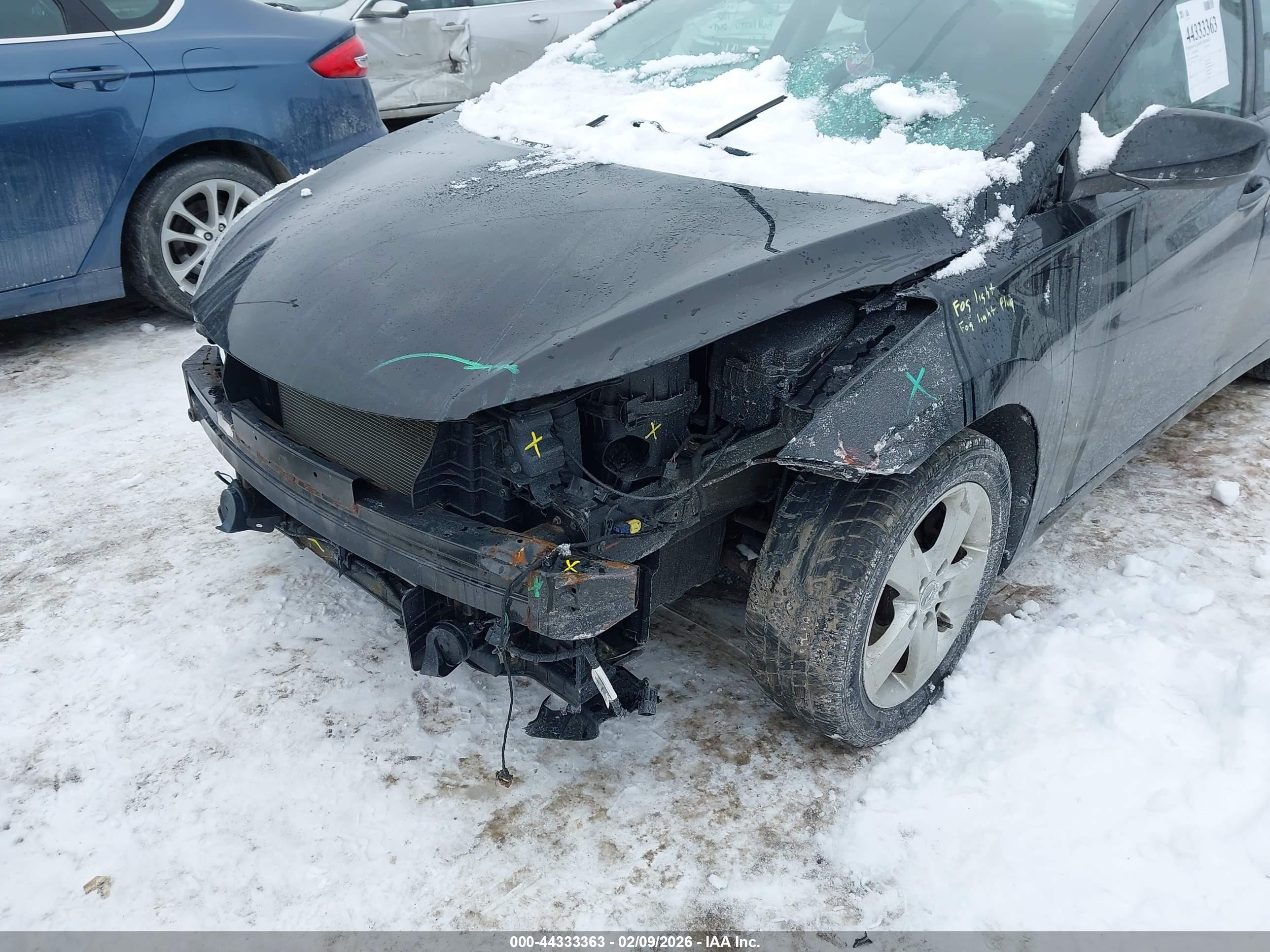 HYUNDAI ELANTRA image 6