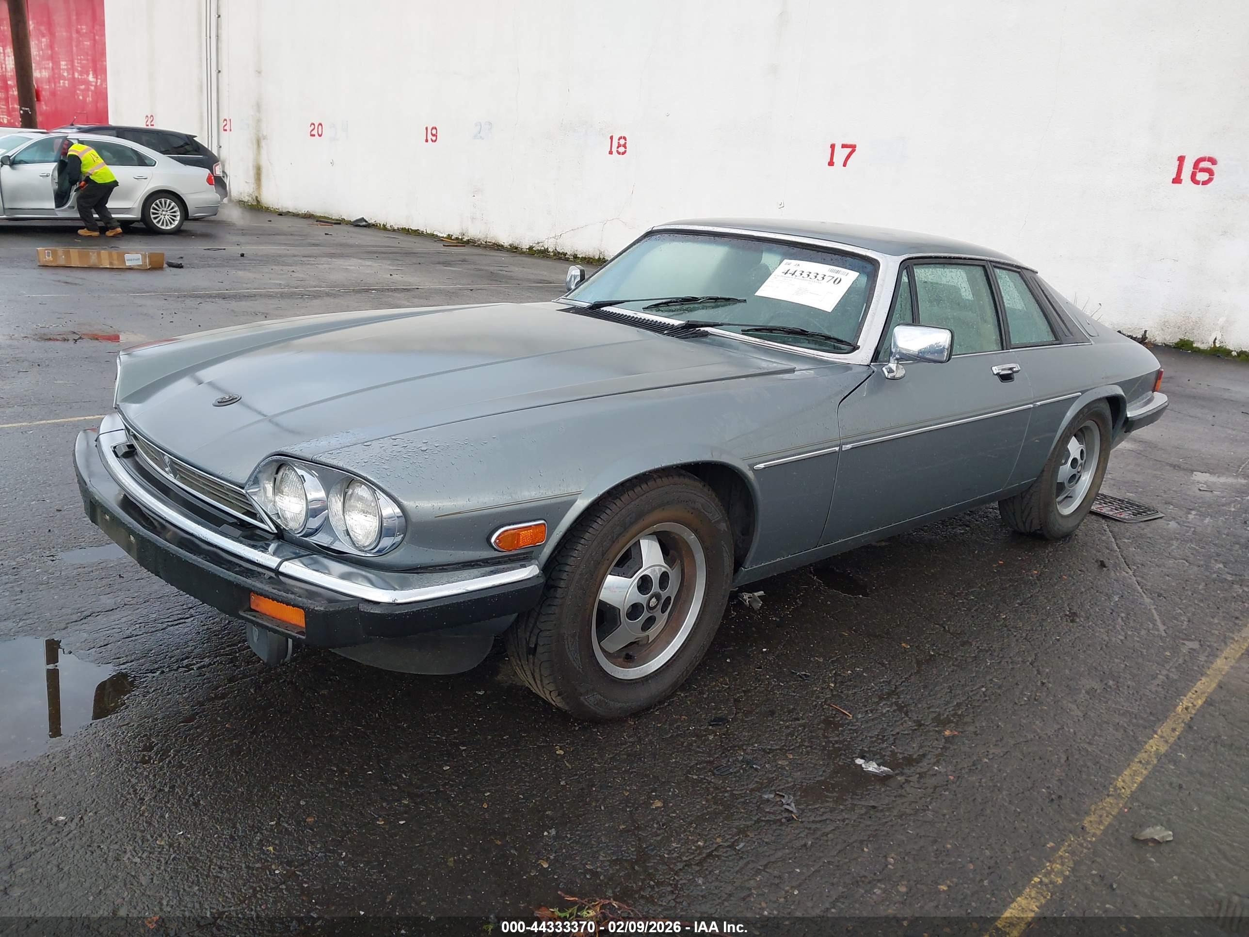 JAGUAR XJS image 2