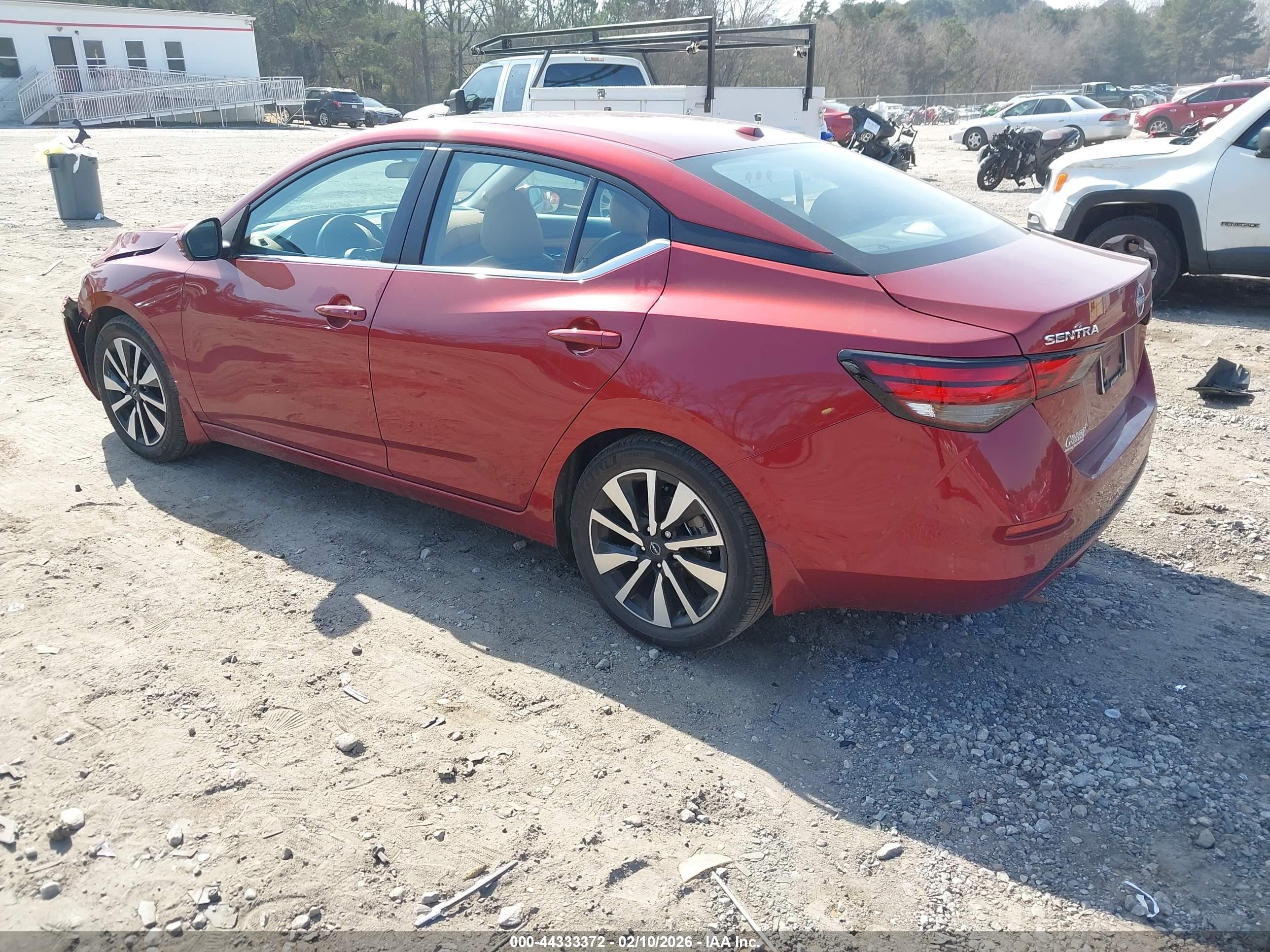 NISSAN SENTRA image 3