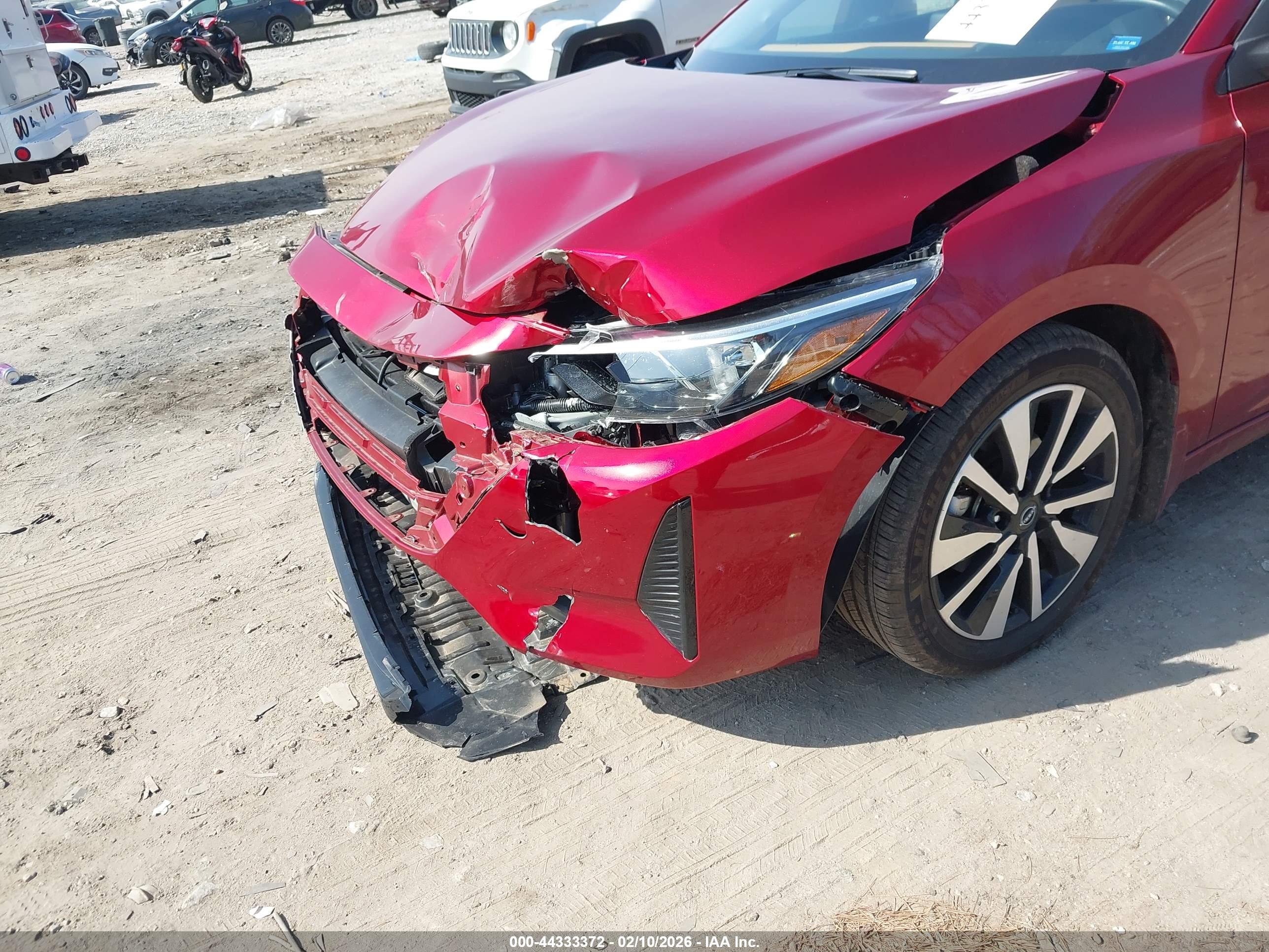 NISSAN SENTRA image 6