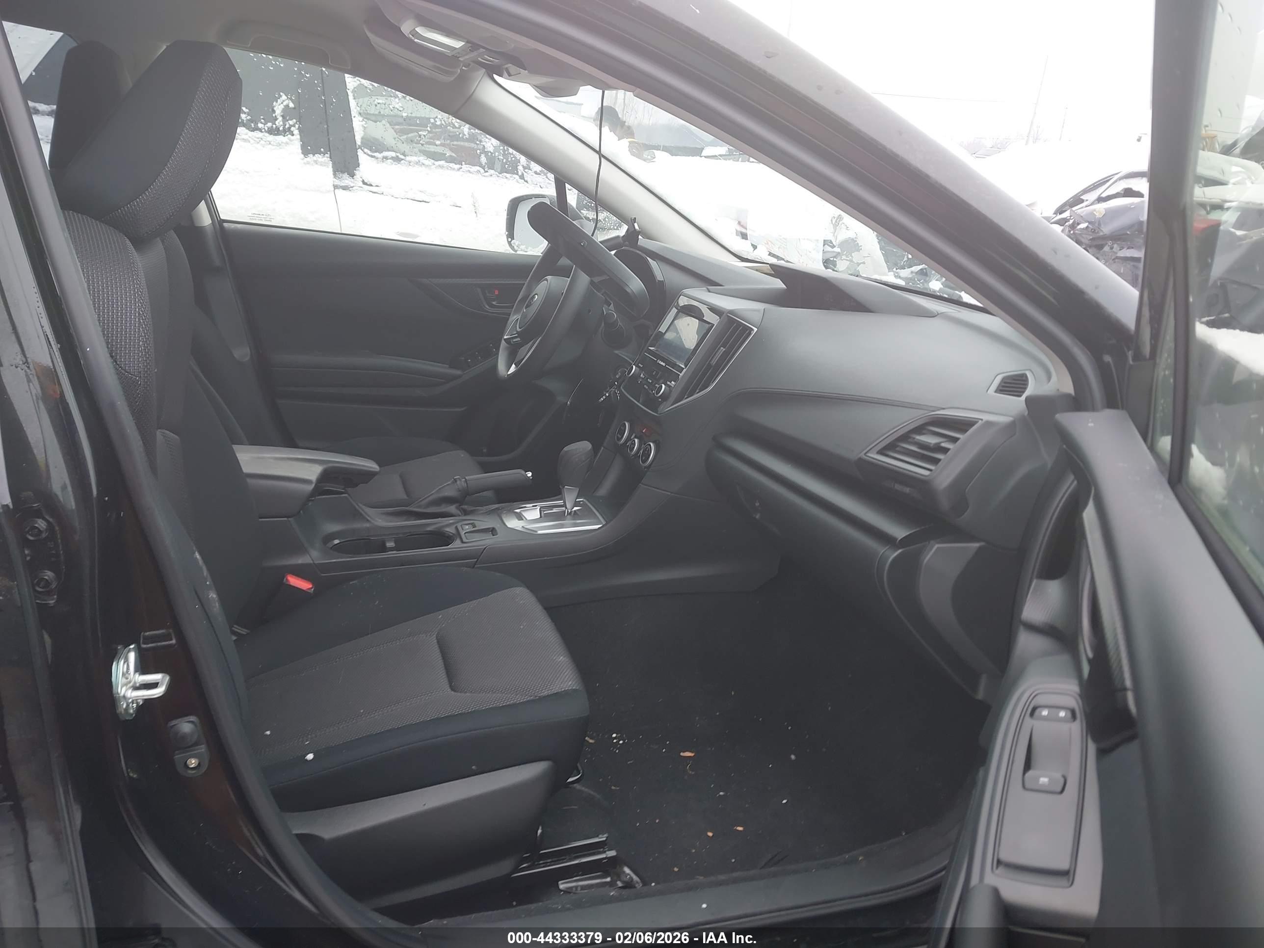 SUBARU CROSSTREK image 5