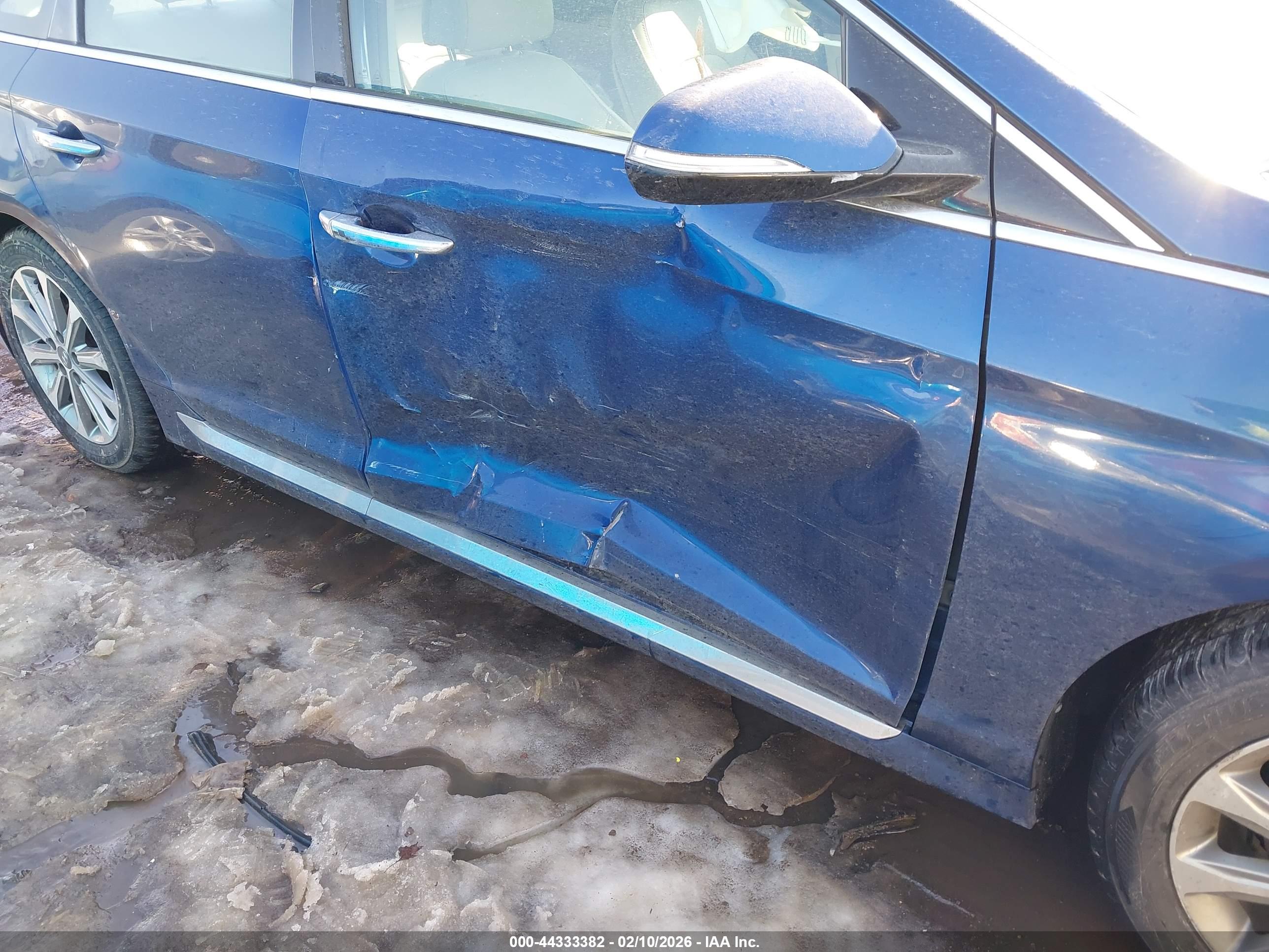 HYUNDAI SONATA image 6