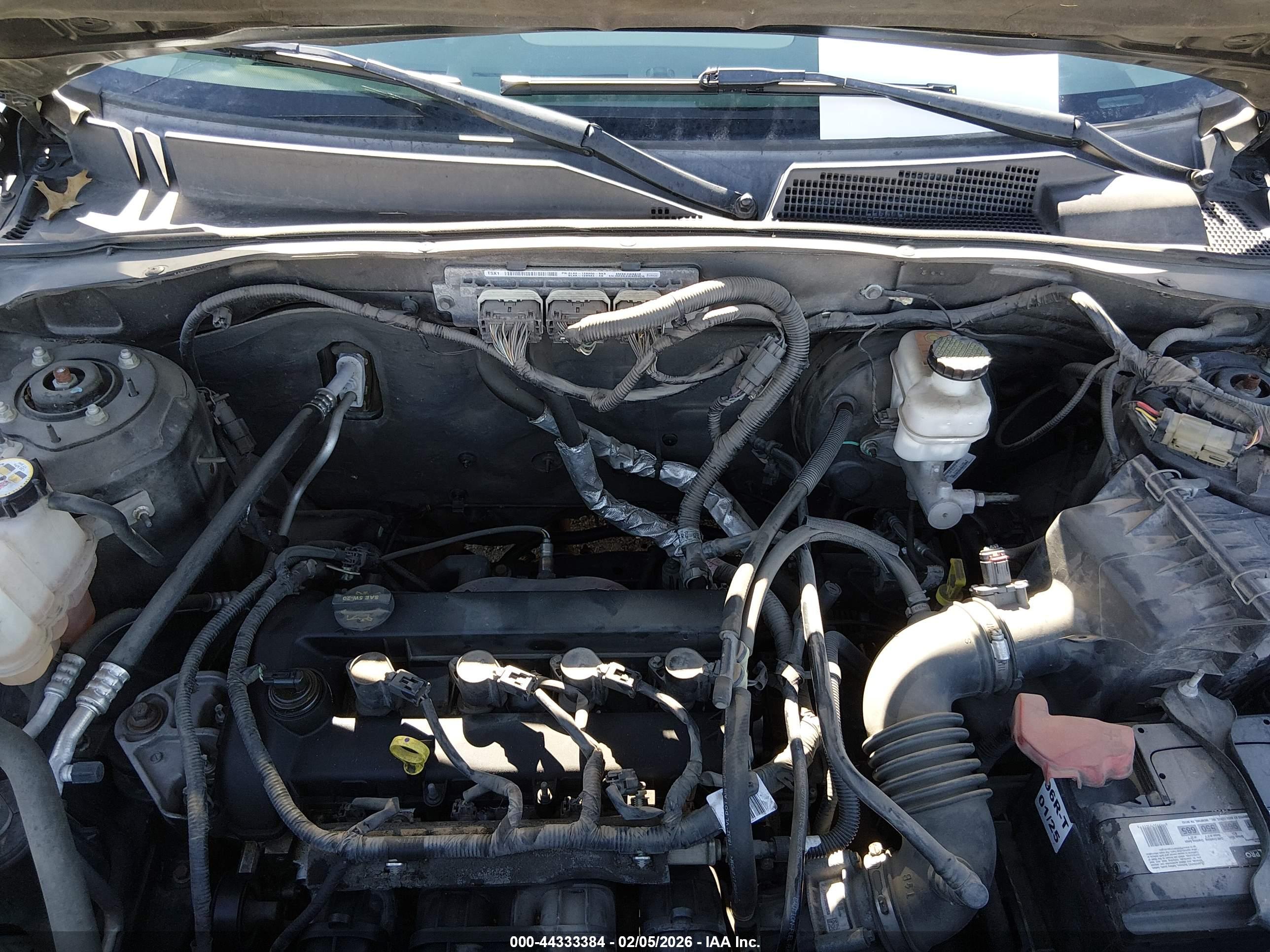 FORD ESCAPE image 10