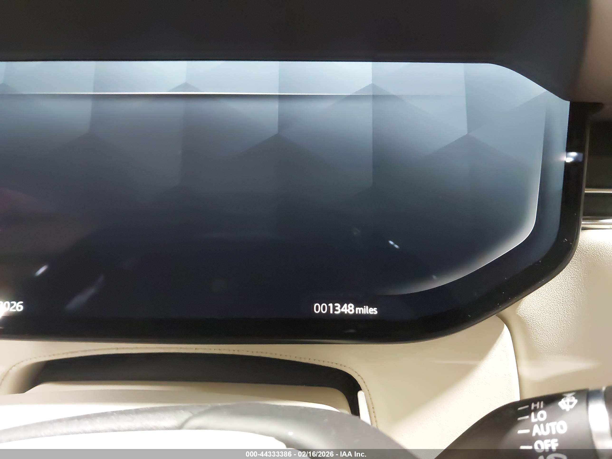 LAND ROVER image 7
