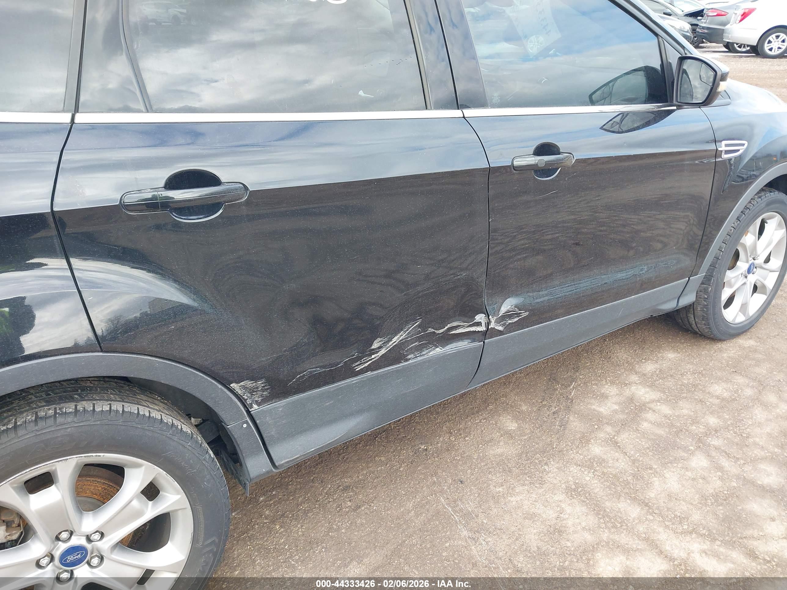 FORD ESCAPE image 6