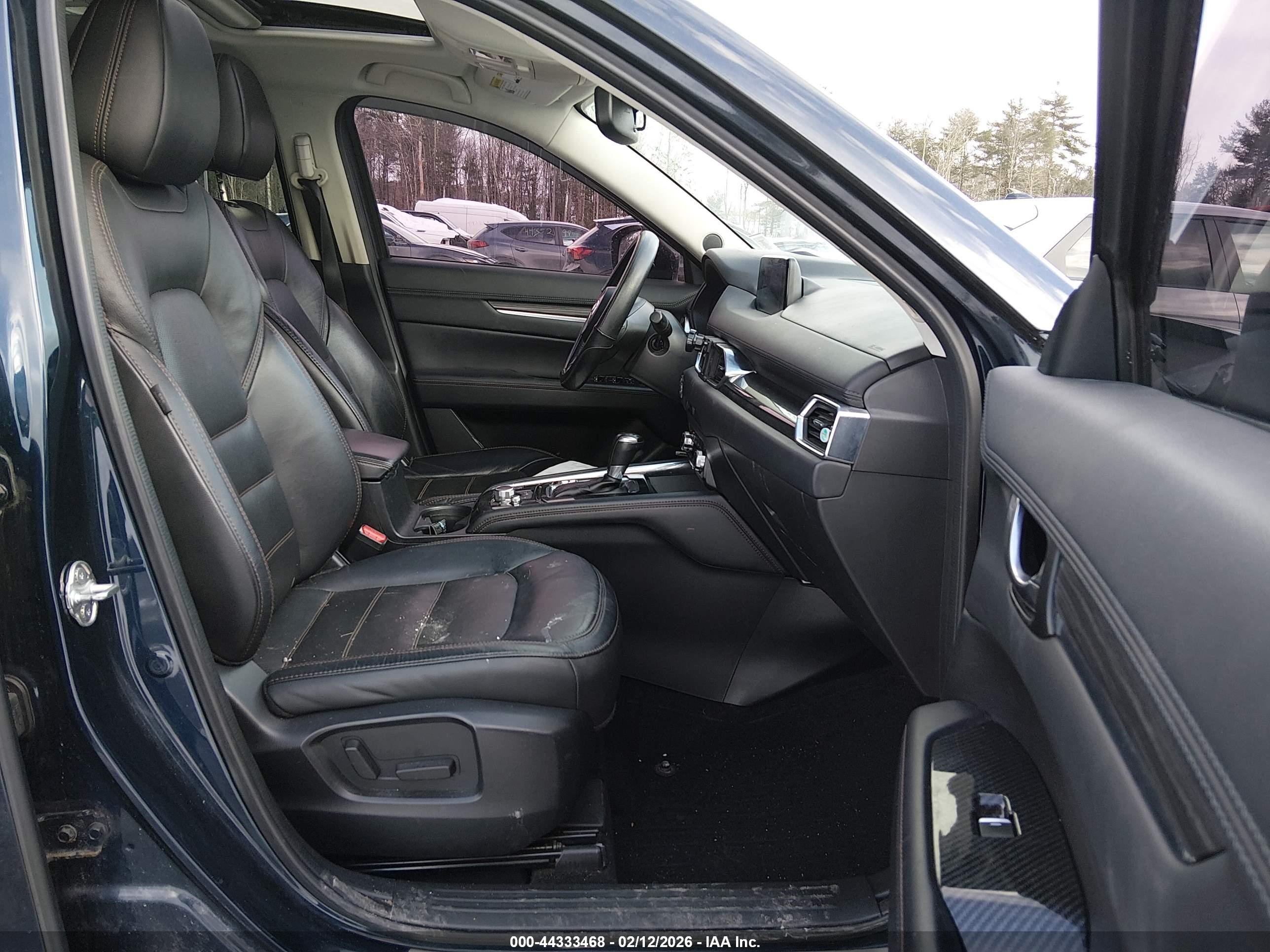 MAZDA CX-5 image 5
