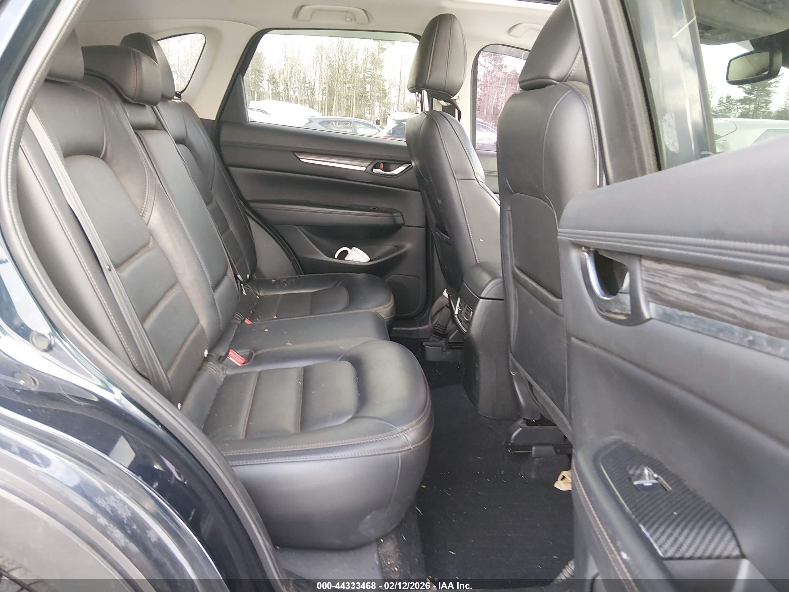 MAZDA CX-5 image 8