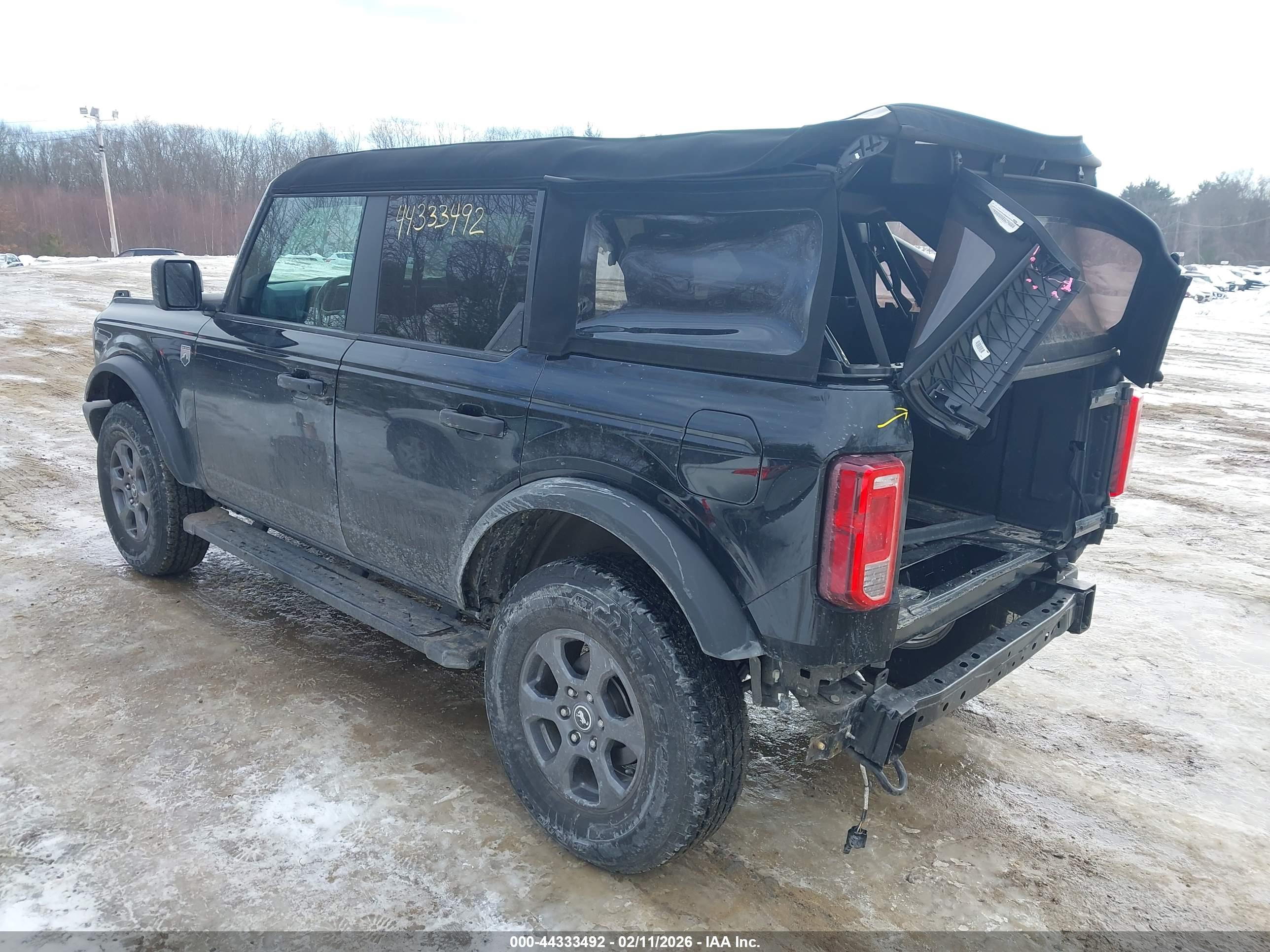FORD BRONCO image 3