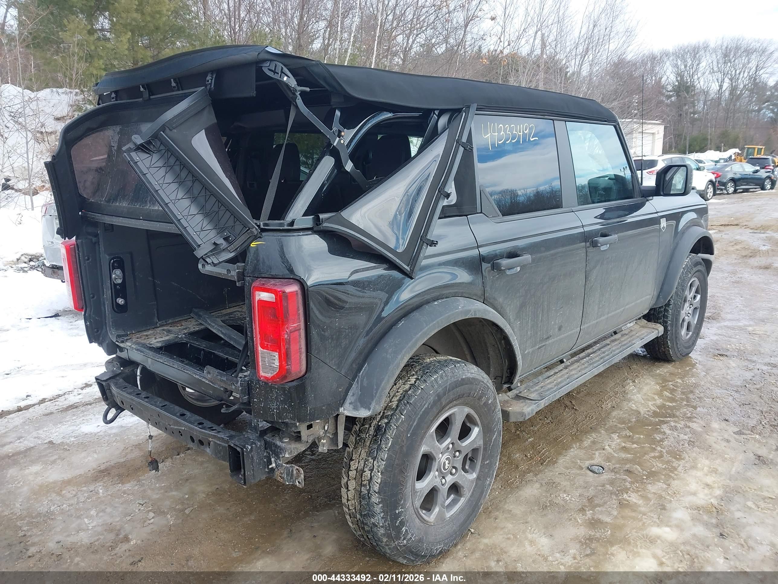FORD BRONCO image 4