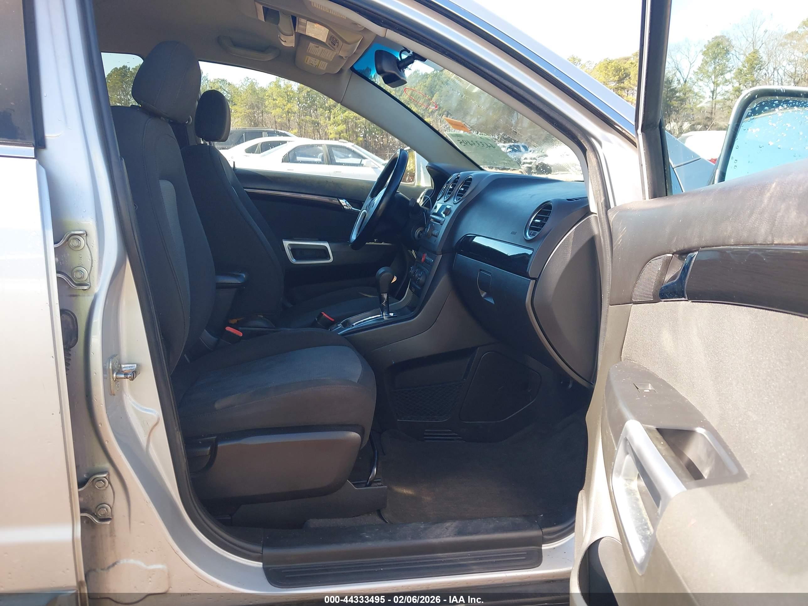 CHEVROLET CAPTIVA image 5