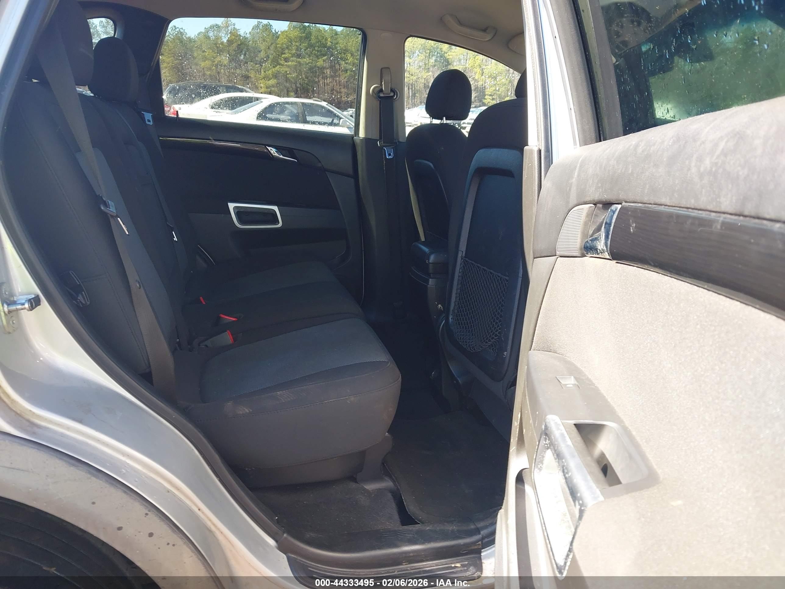 CHEVROLET CAPTIVA image 8