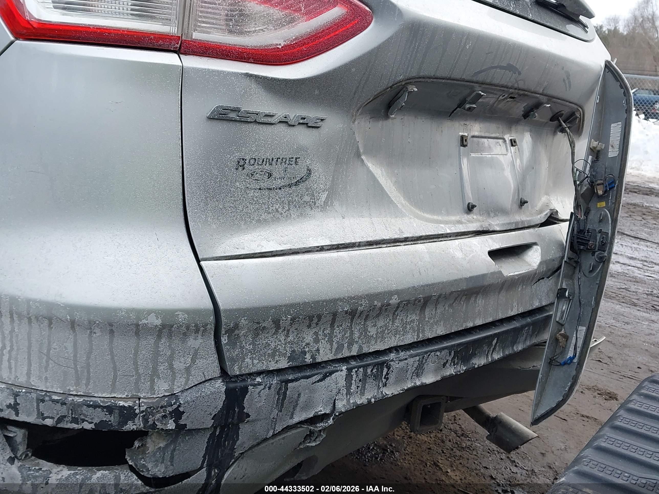 FORD ESCAPE image 6