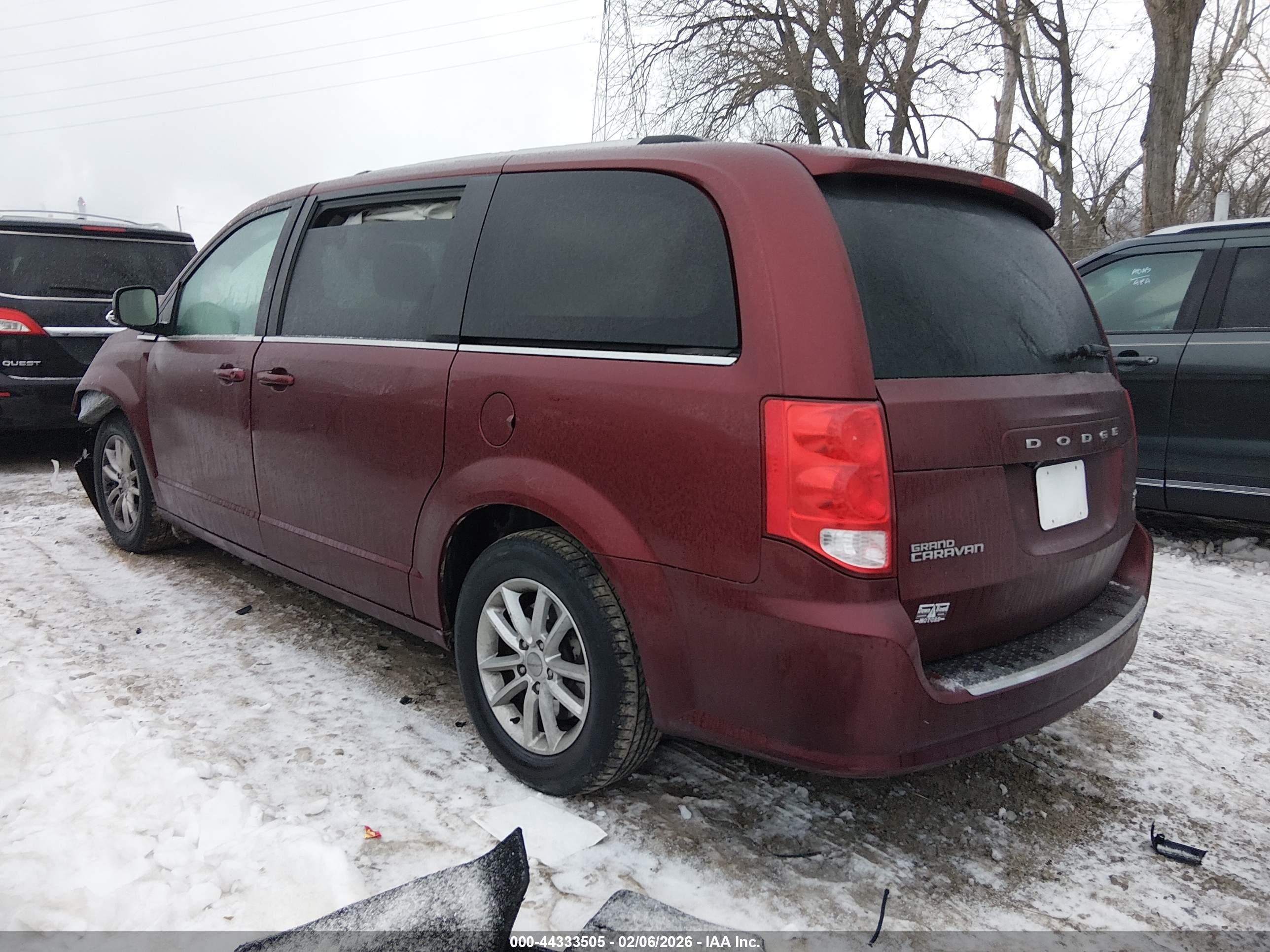 DODGE GRAND image 3