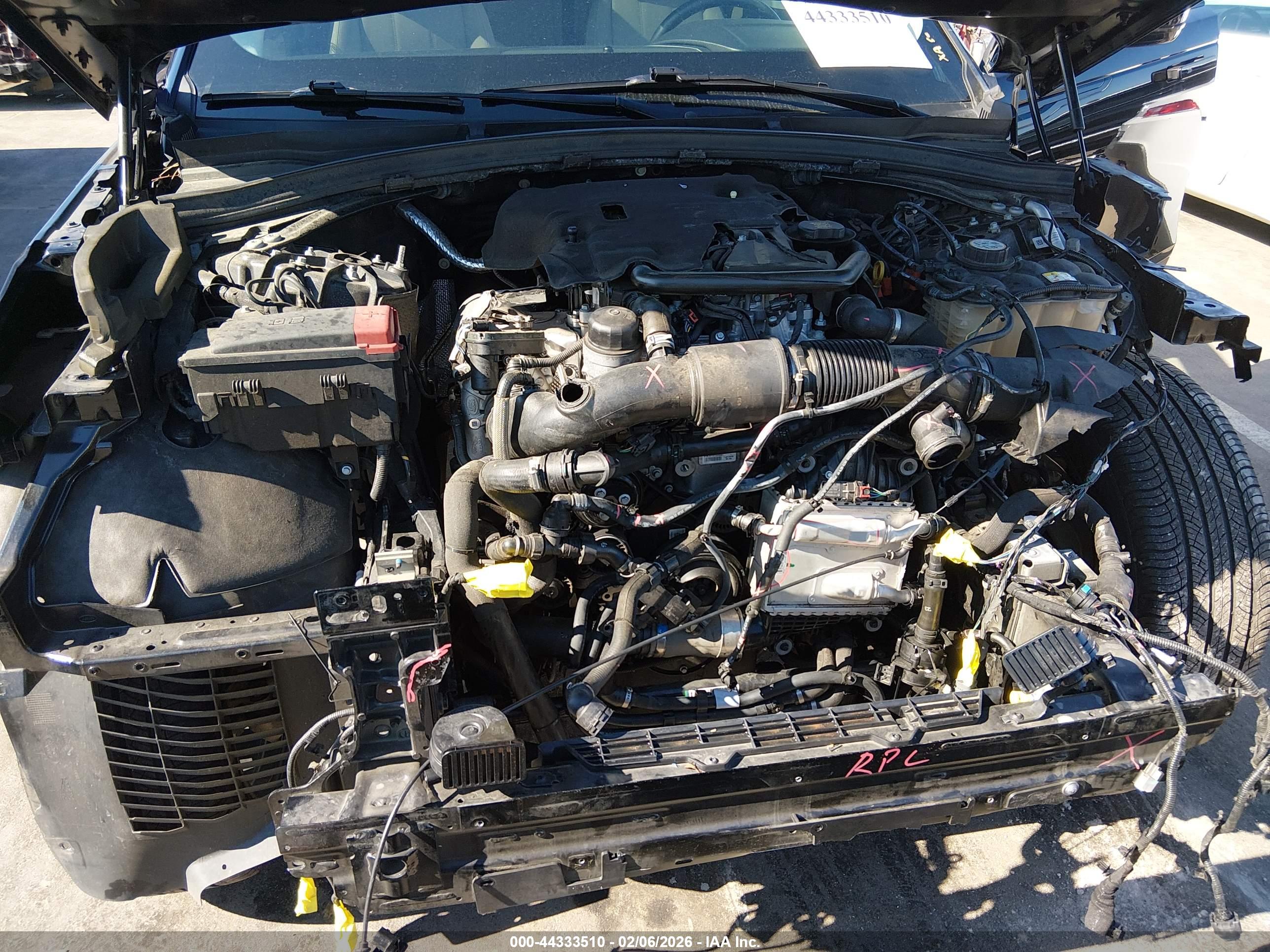 LAND ROVER image 10