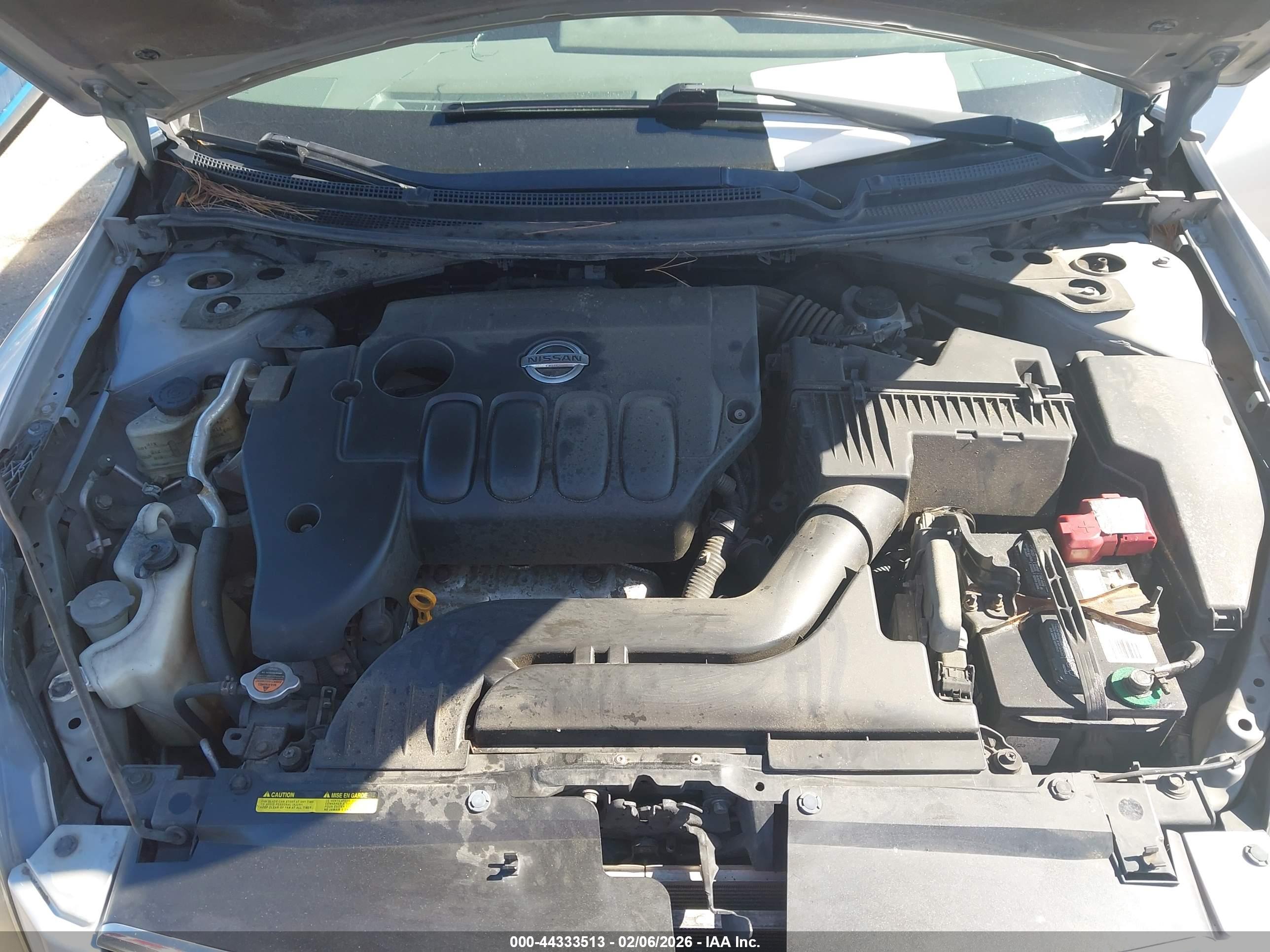 NISSAN ALTIMA image 10