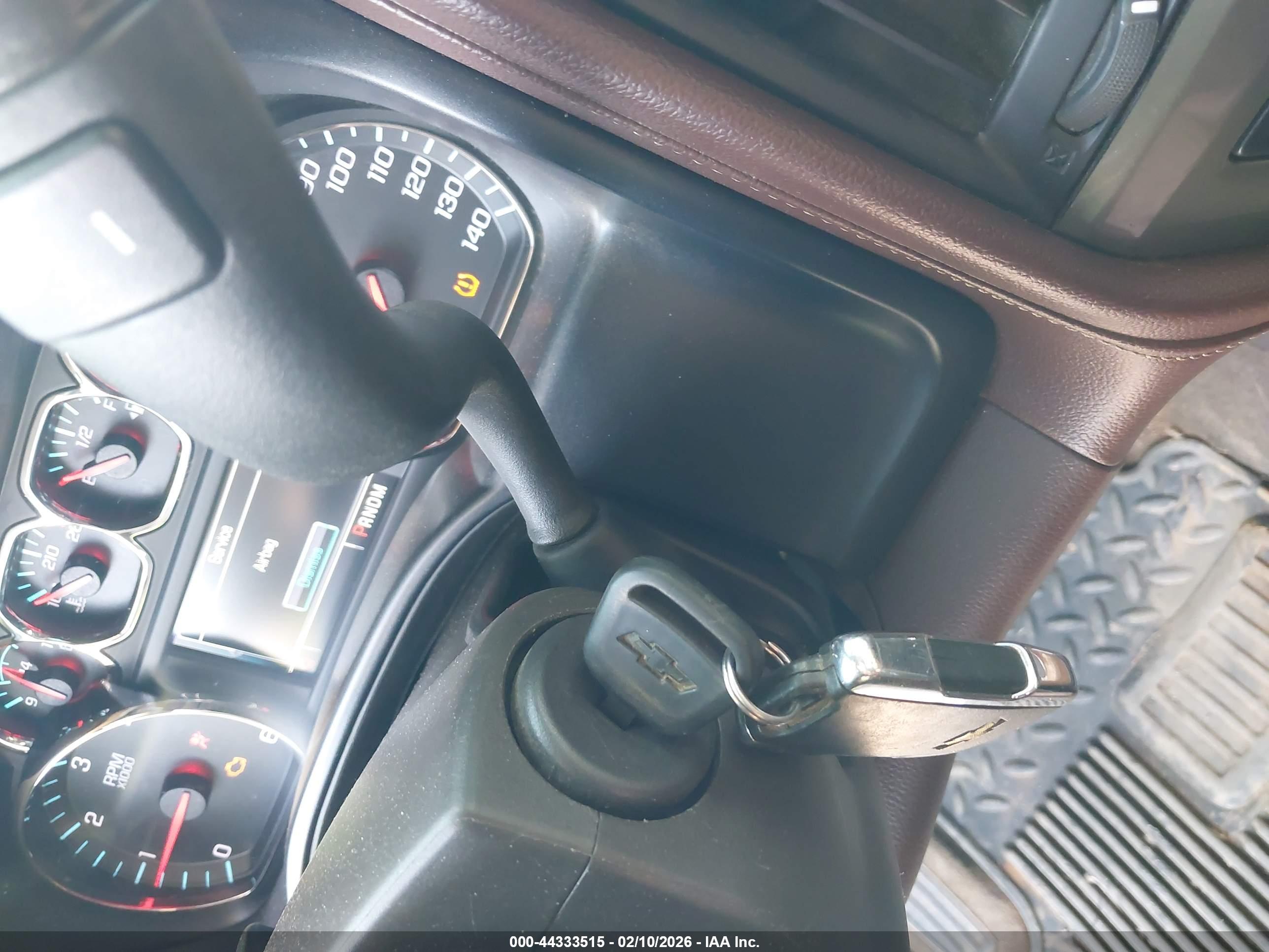 CHEVROLET SILVERADO image 11