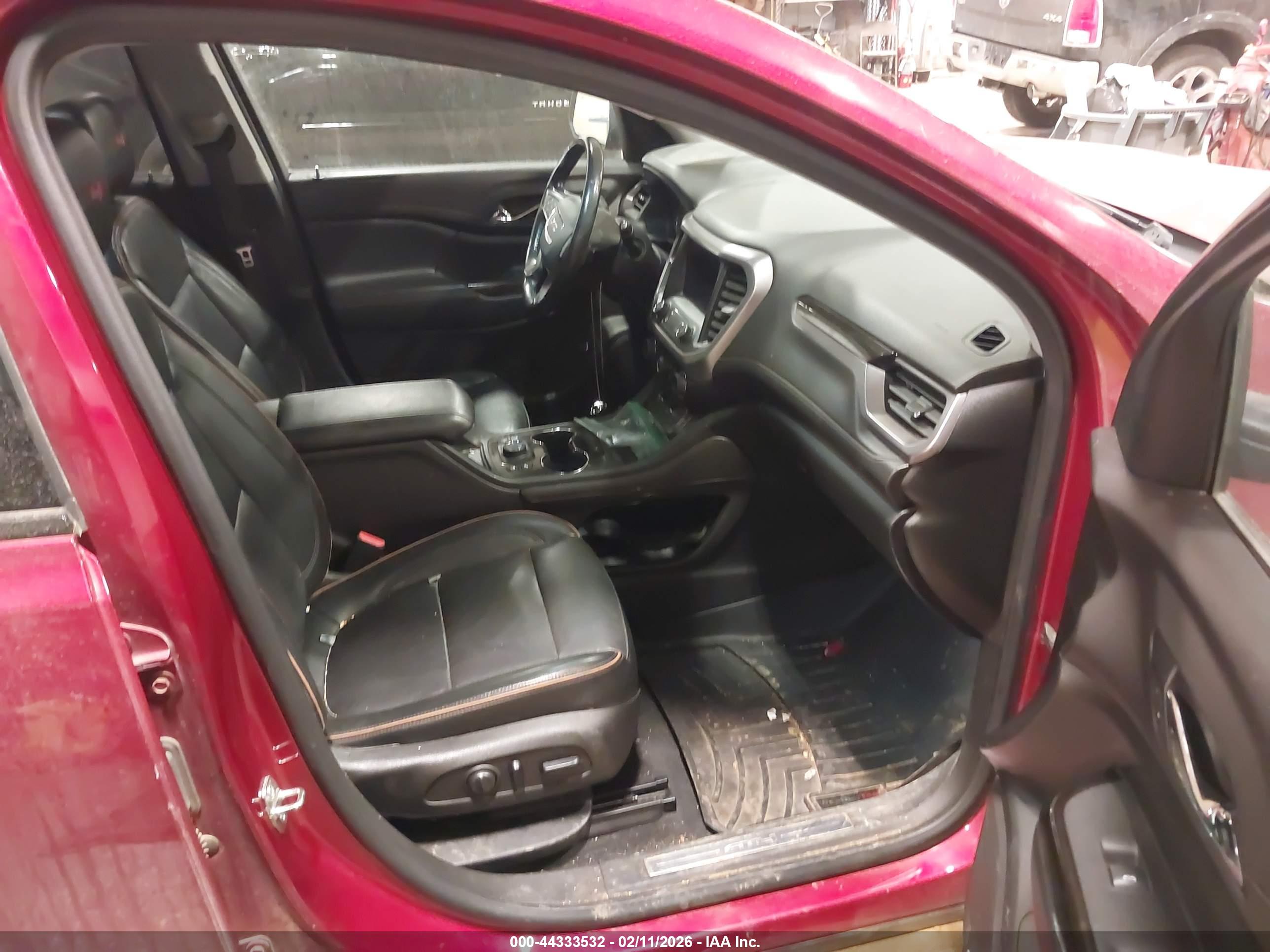 GMC ACADIA image 5