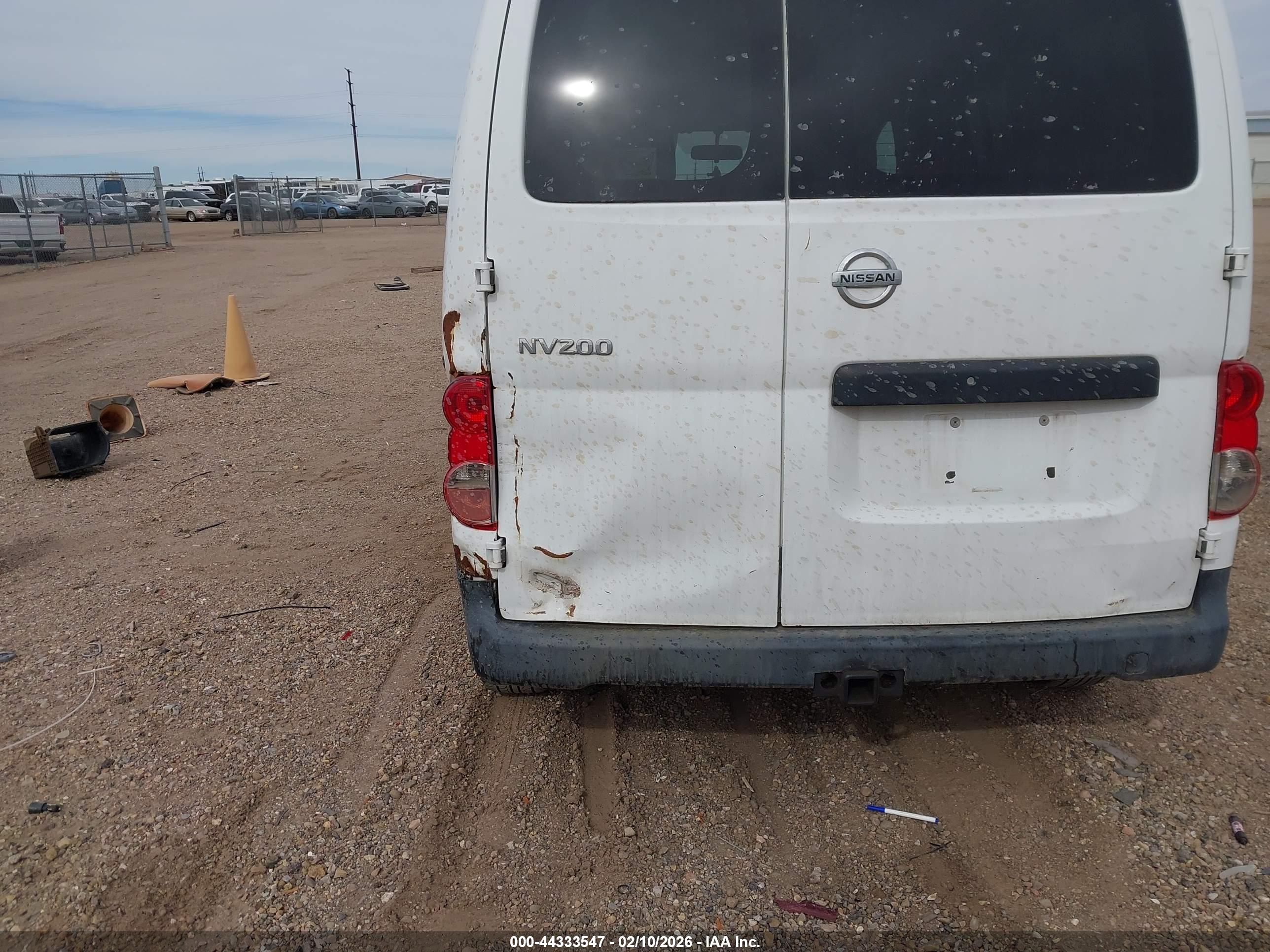 NISSAN NV200 image 6