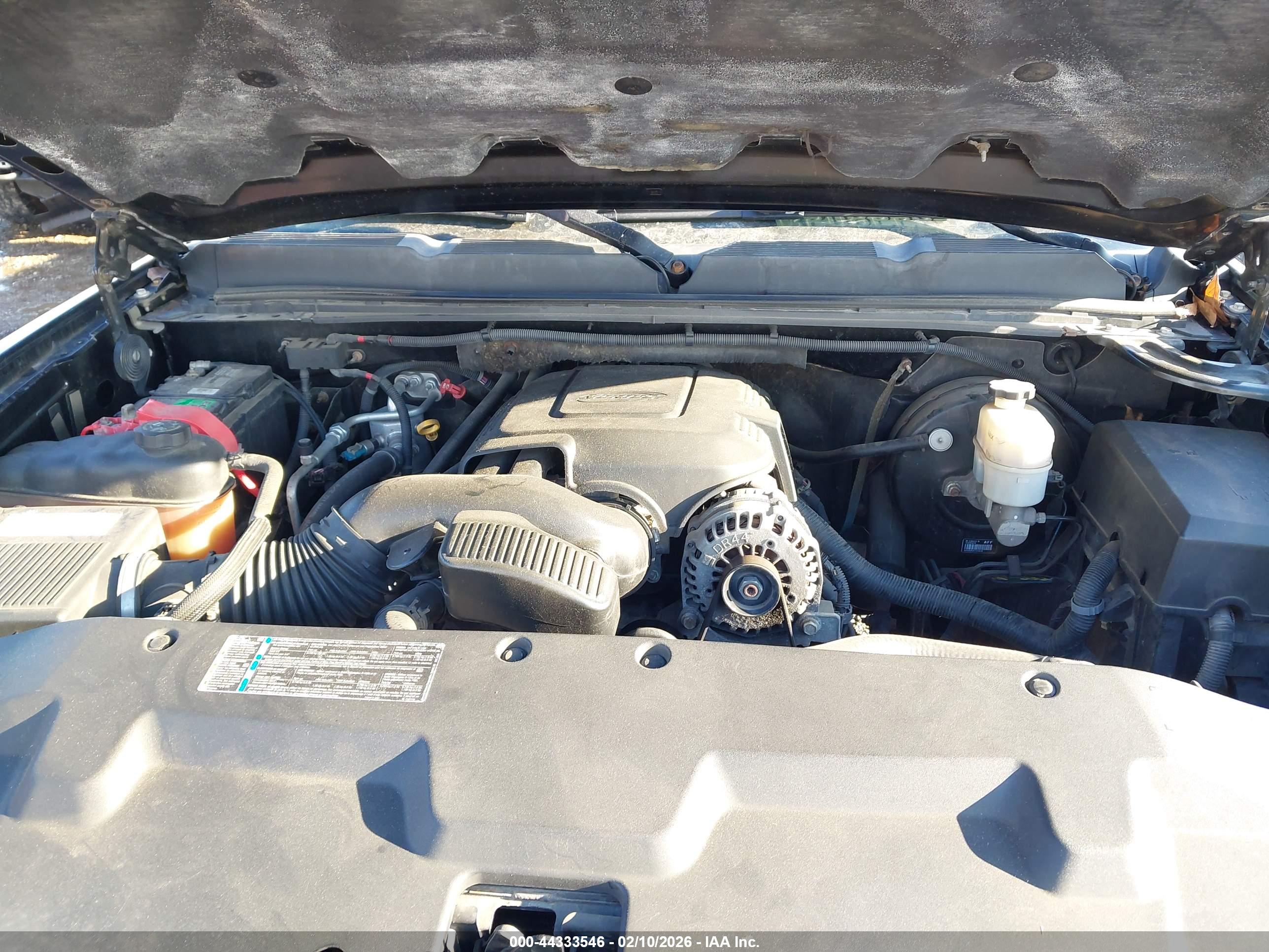 CHEVROLET SILVERADO image 10