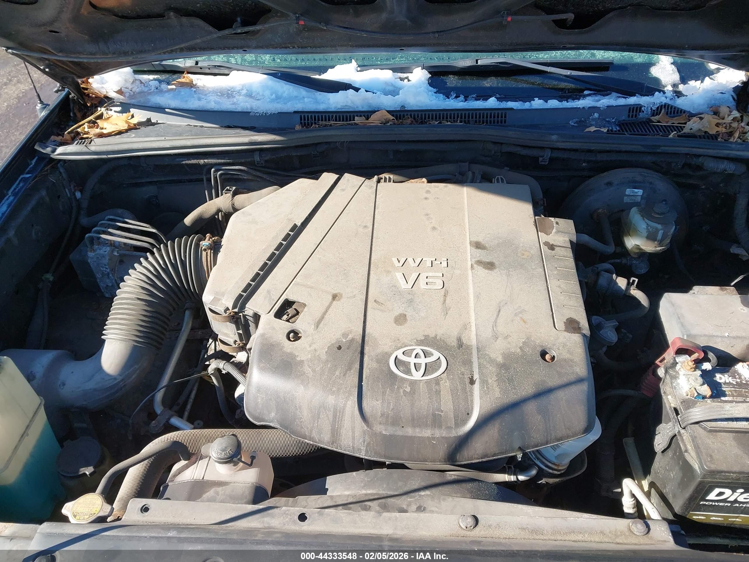 TOYOTA TACOMA image 10