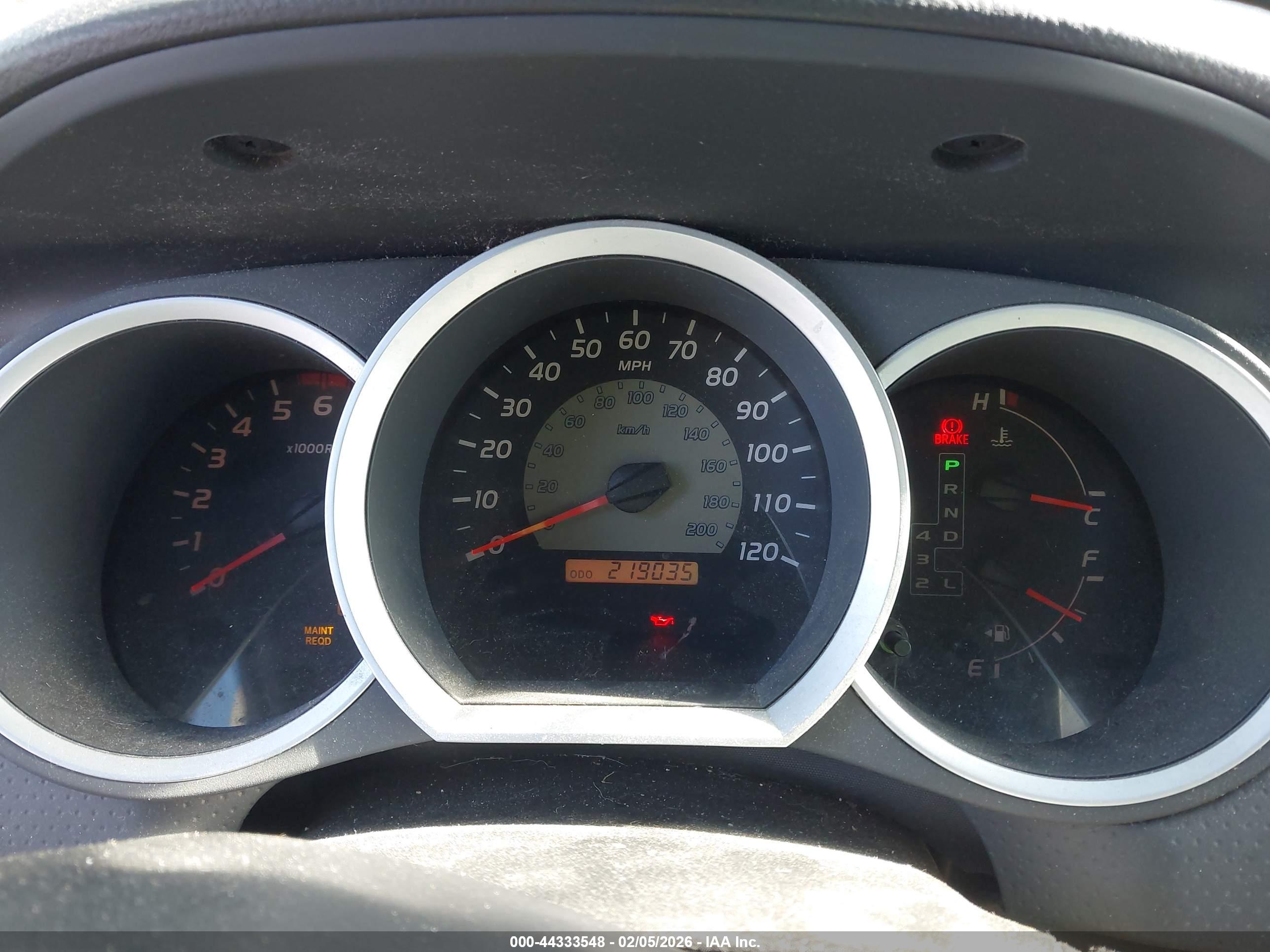 TOYOTA TACOMA image 7