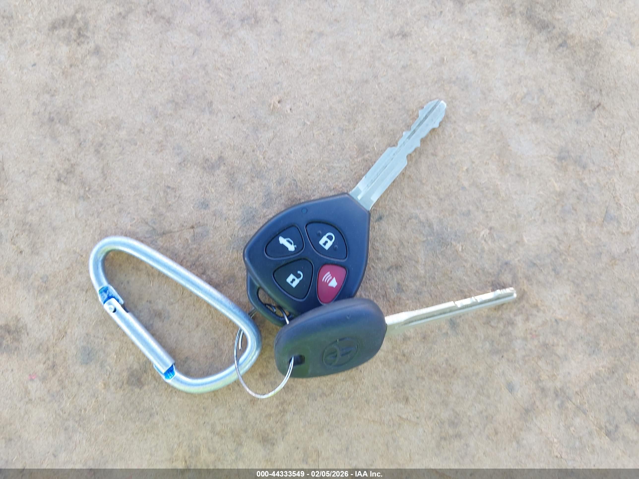 TOYOTA 4RUNNER image 11