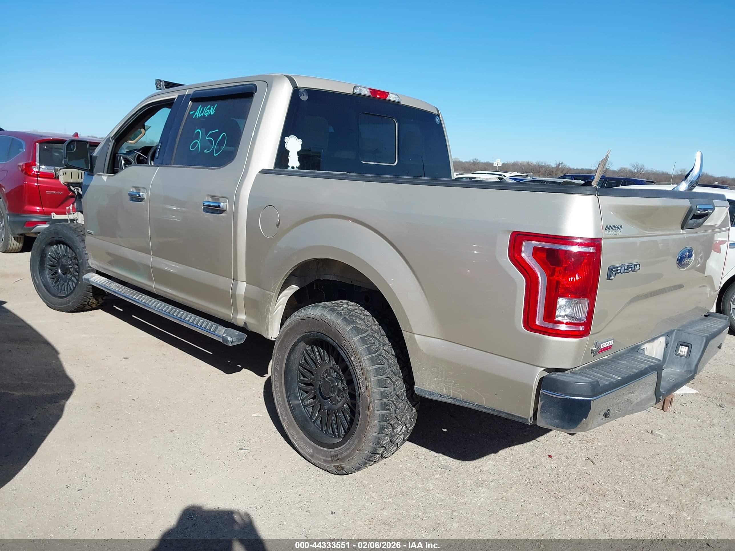 FORD F-150 image 3