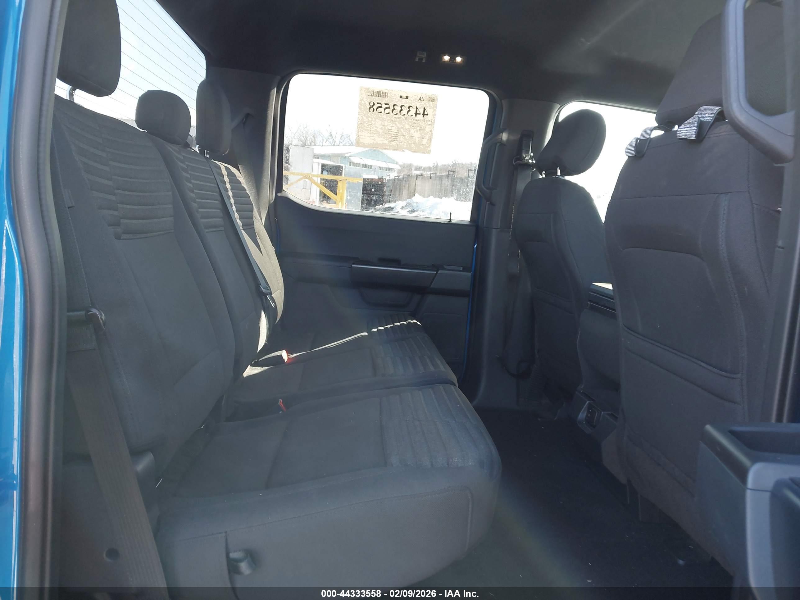 FORD F-150 image 8