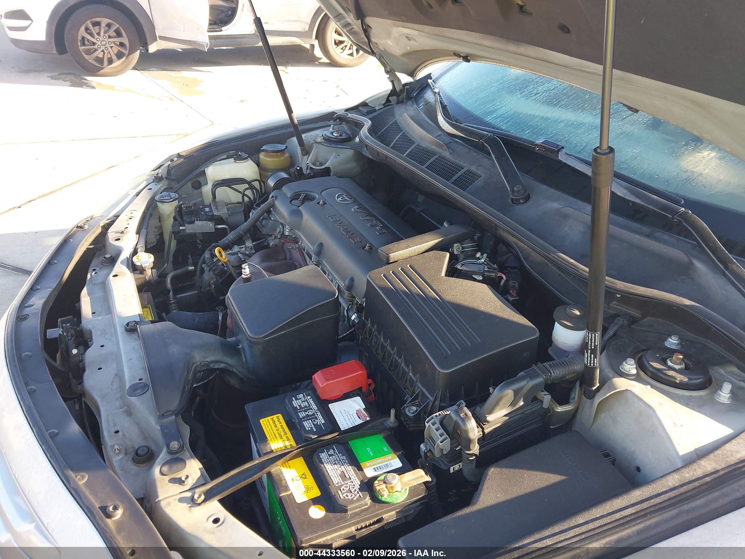 TOYOTA CAMRY image 10
