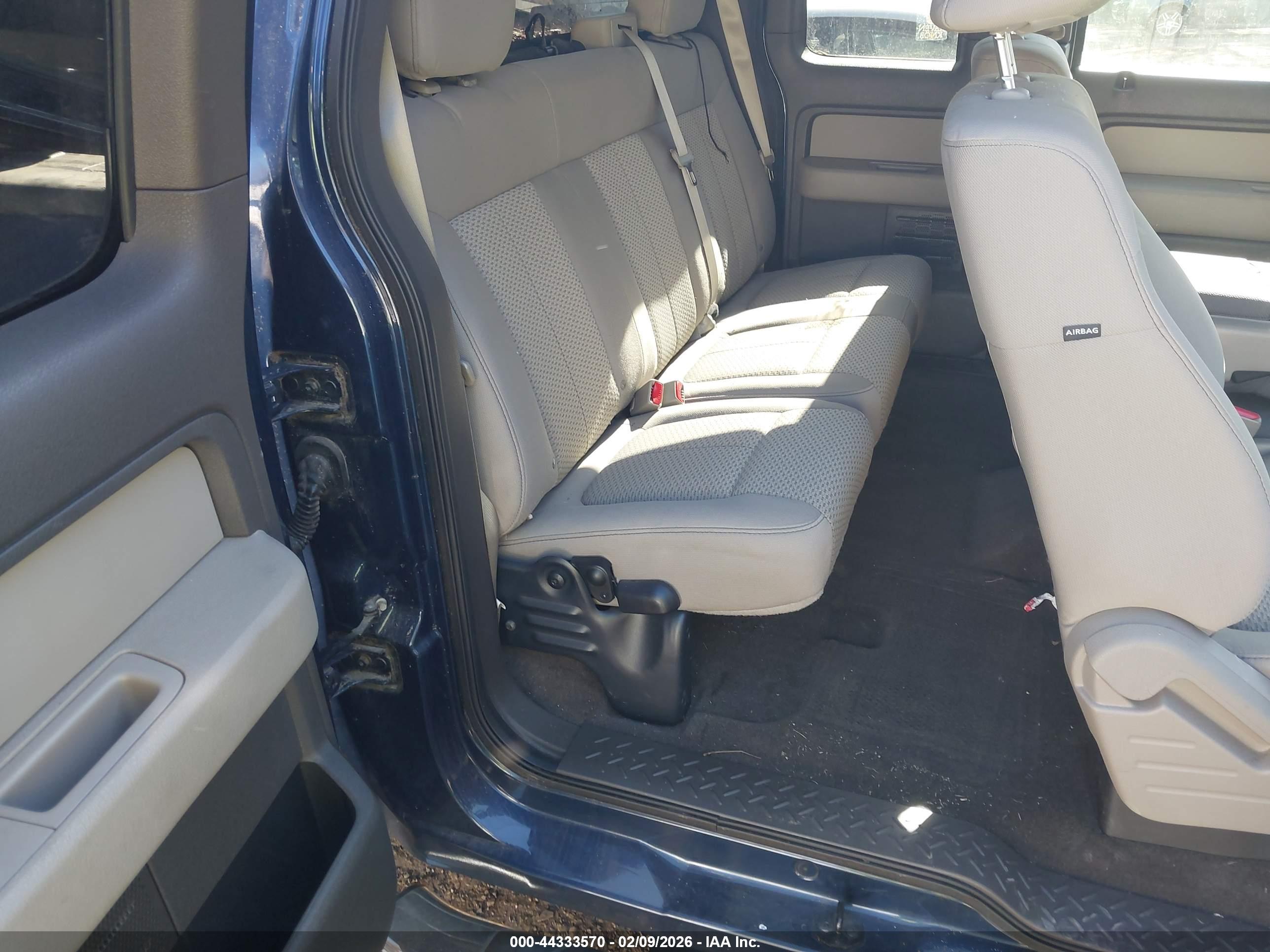 FORD F-150 image 8