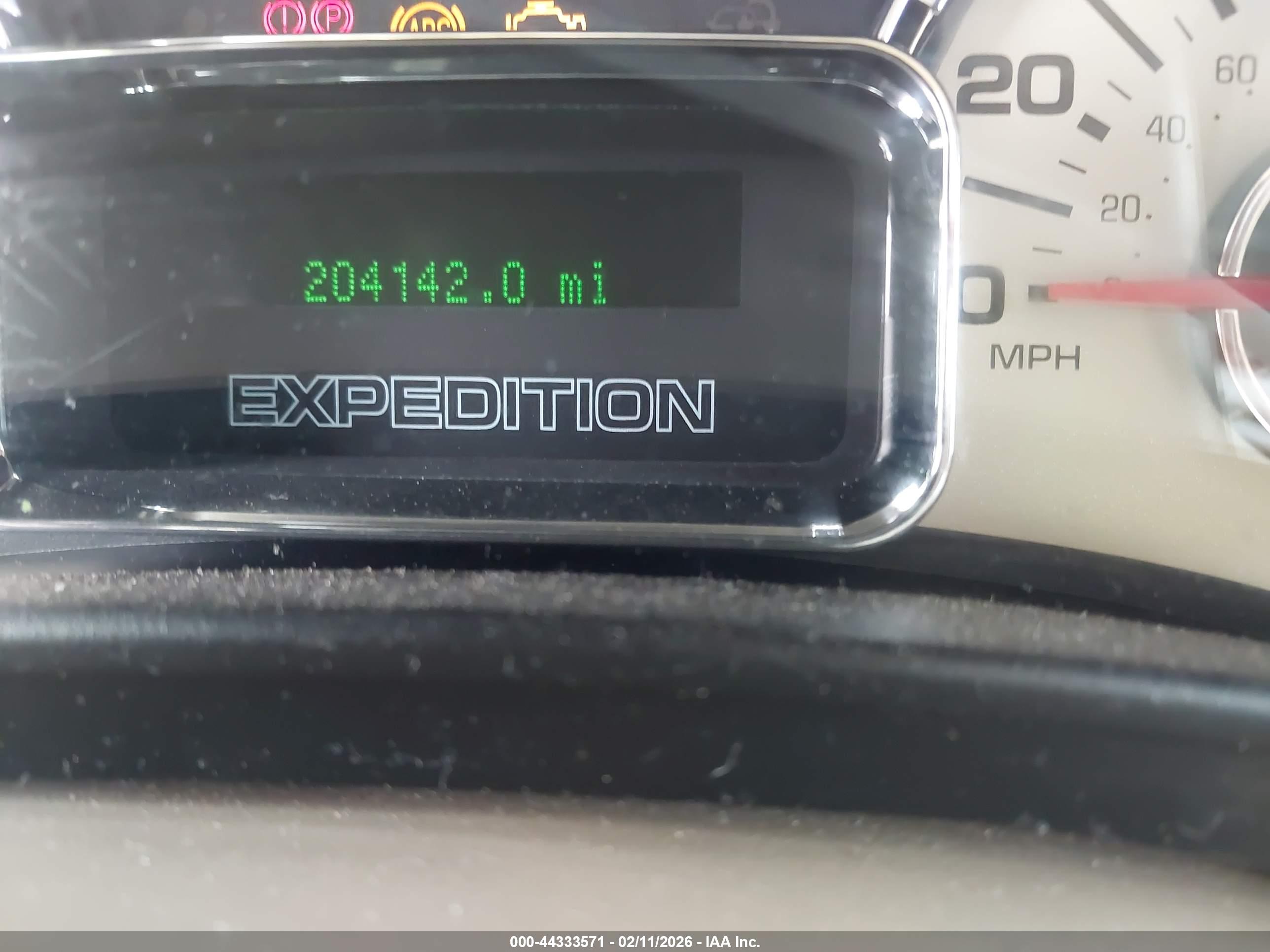 FORD EXPEDITION image 7