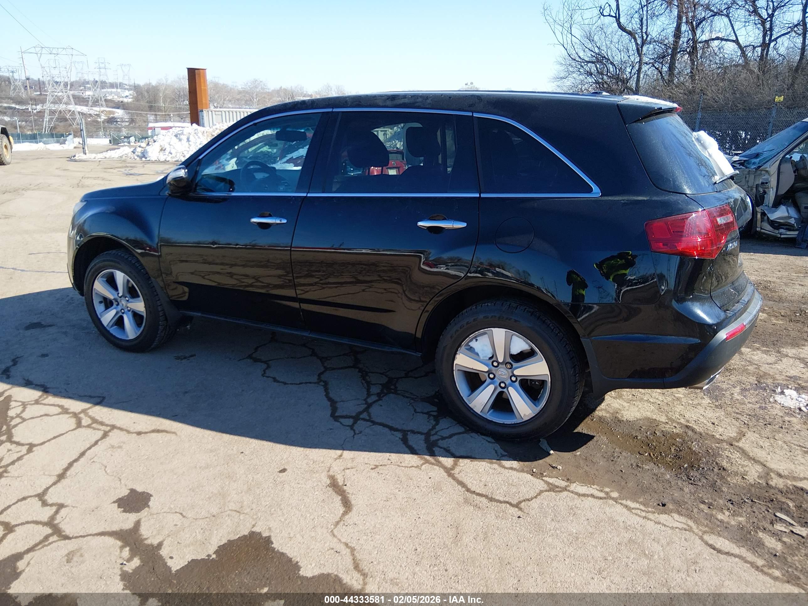 ACURA MDX image 3