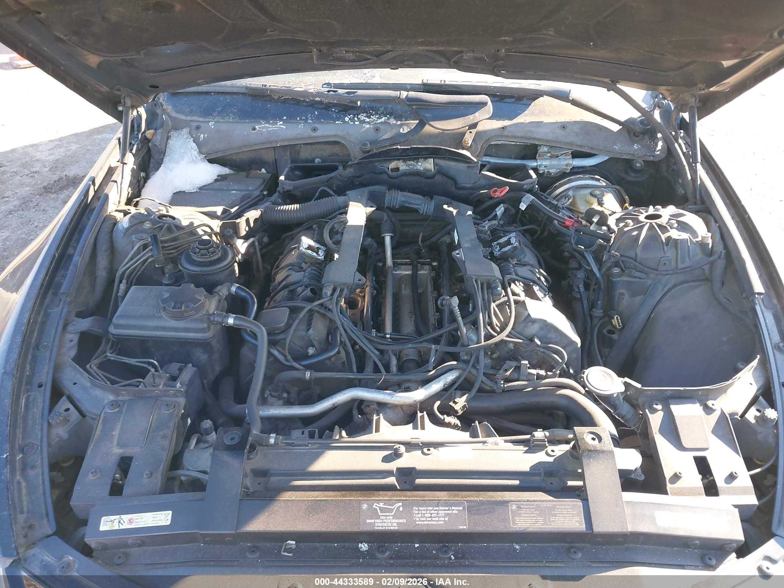 BMW 645CI image 10